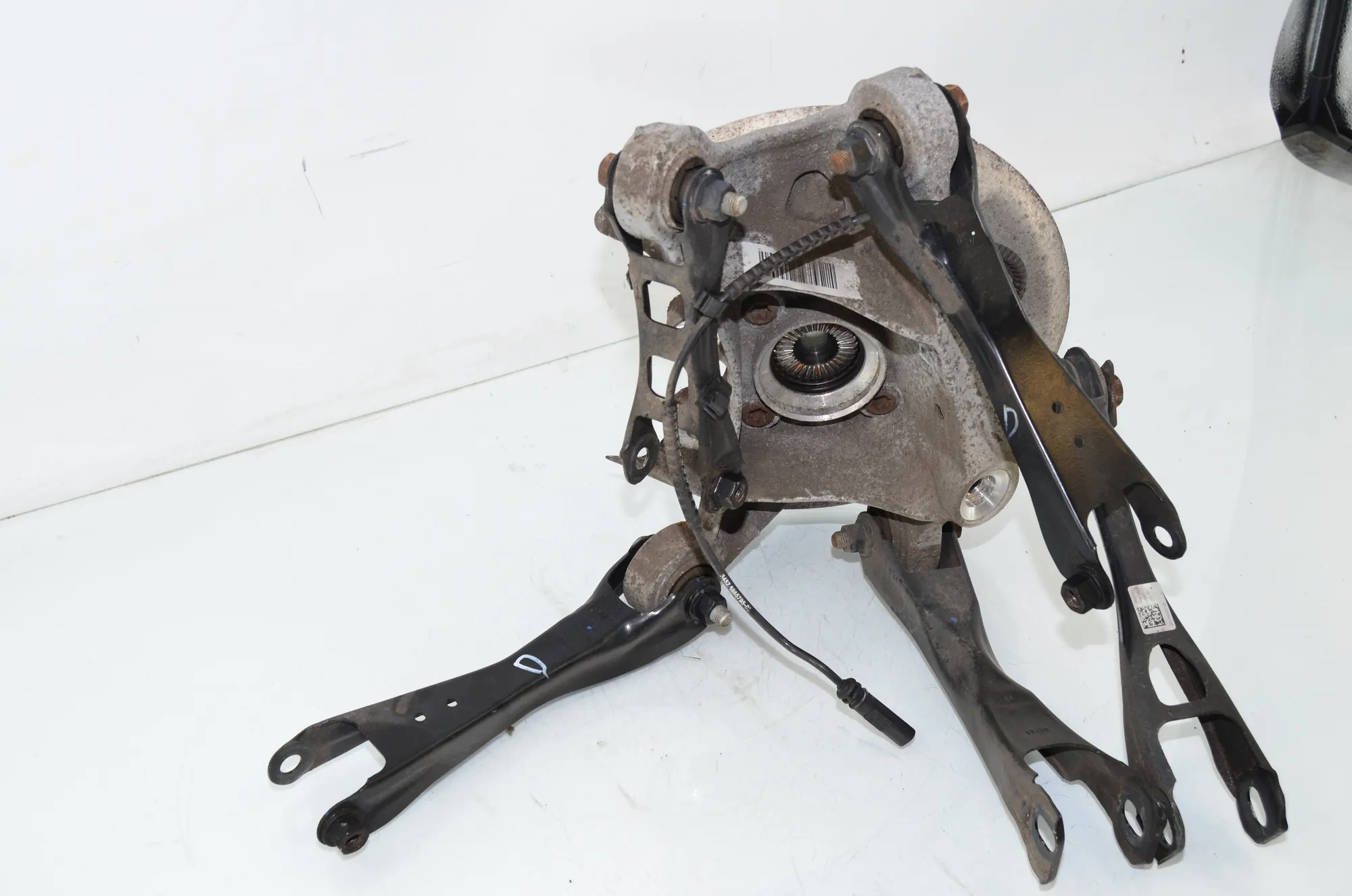 Rear Right Wheel Hub – OEM 6852162 · BMW i3 (I01) s Electric 2020 – 3
