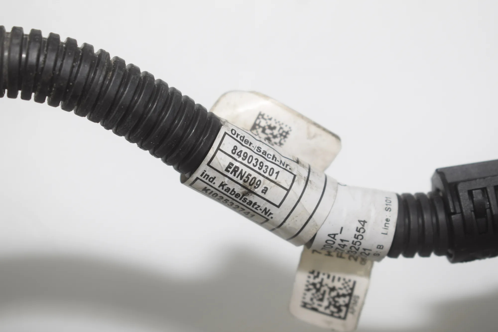 Engine Cable Harness – OEM 8490393 · BMW 3 Touring (G21) (2019 - -) 318 d 2021 – 3