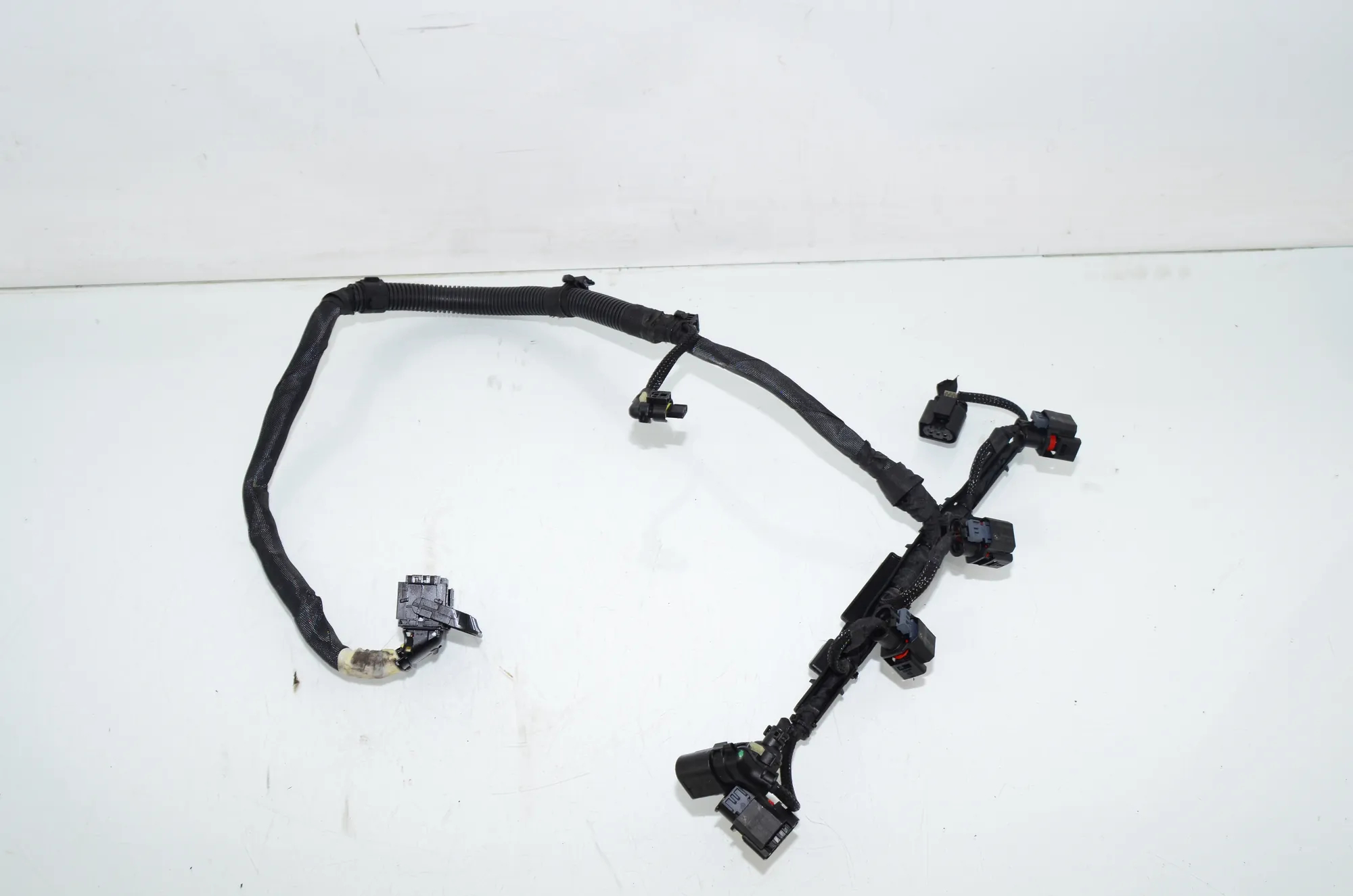 Fuel Injector Wire Connection – OEM 8590045 · BMW 3 Touring (G21) (2019 - -) 318 d 2021 – 3