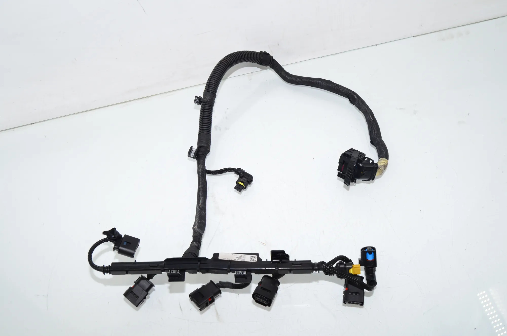 Fuel Injector Wire Connection – OEM 8590045 · BMW 3 Touring (G21) (2019 - -) 318 d 2021