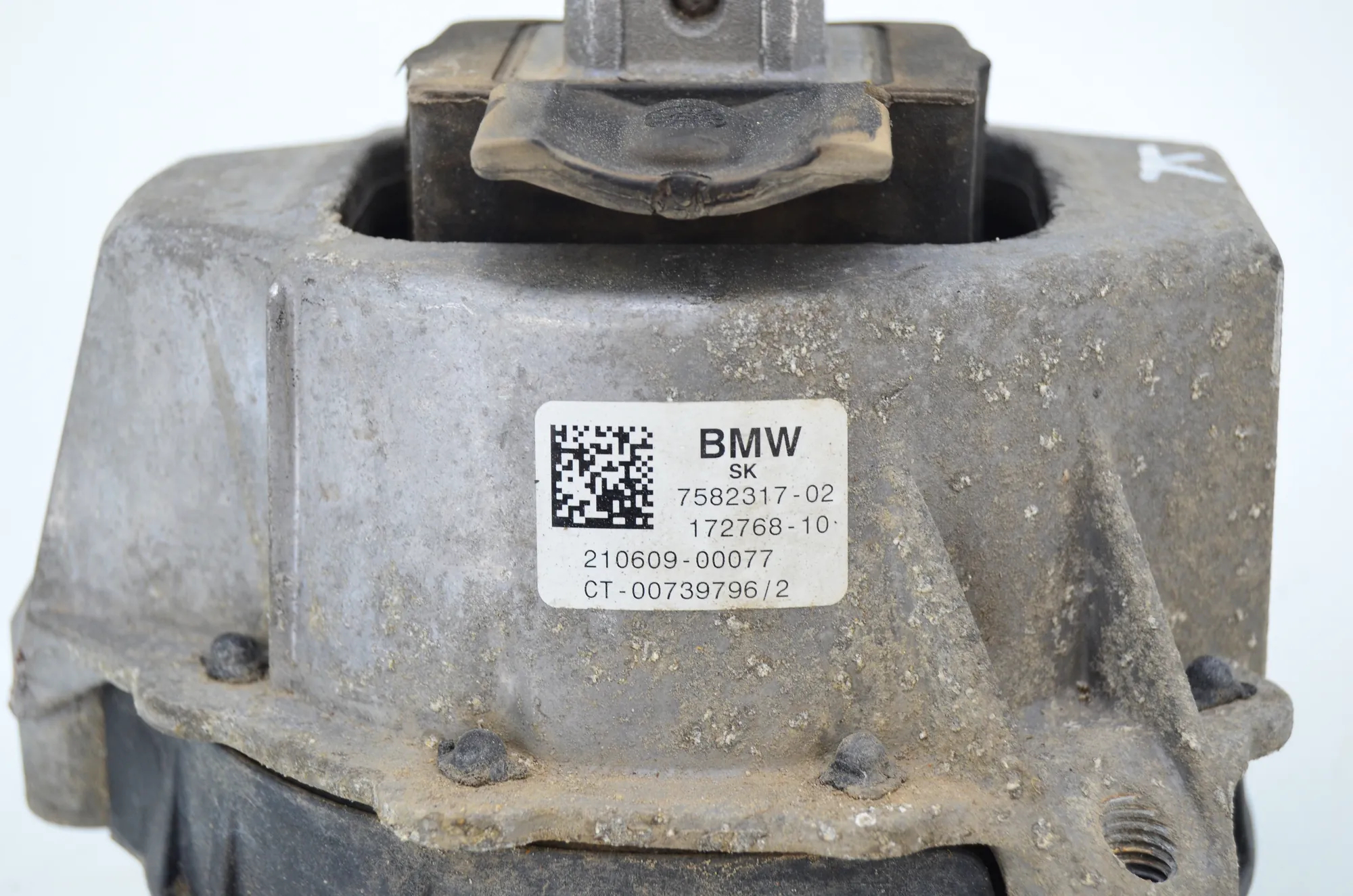 Left Side Engine Mount – OEM 7582317 · BMW 3 Touring (G21) (2019 - -) 318 d 2021 – 5