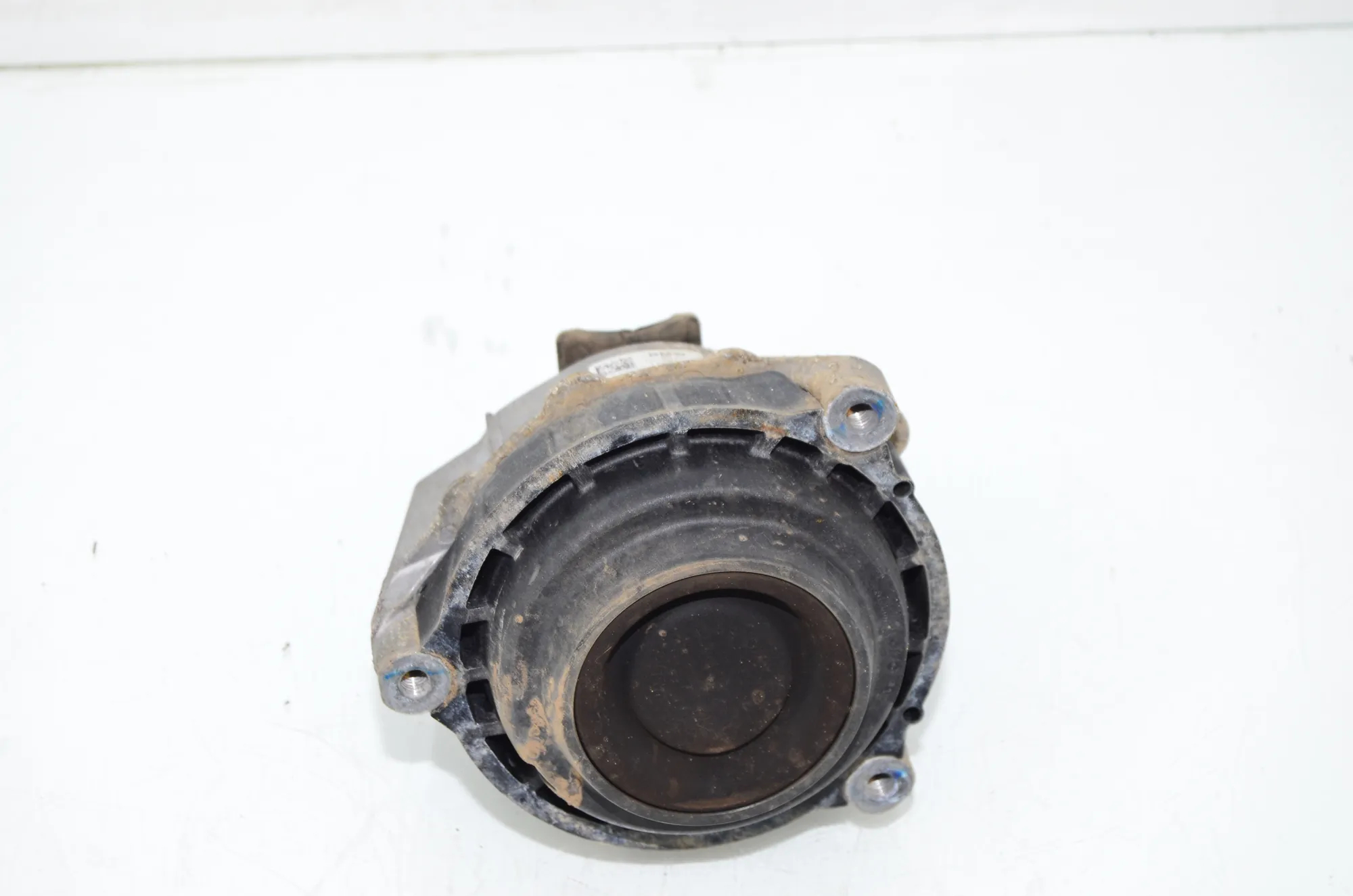 Left Side Engine Mount – OEM 7582317 · BMW 3 Touring (G21) (2019 - -) 318 d 2021 – 4