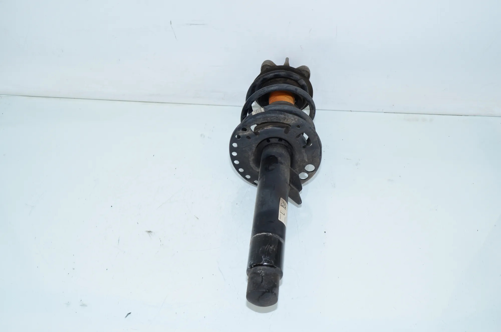 Front Left Shock Absorber – OEM 6888489 · BMW 3 Touring (G21) (2019 - -) 318 d 2021 – 2