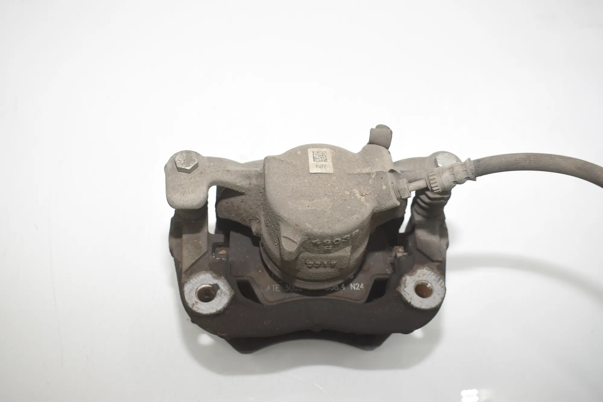 Front Right Brake Caliper – OEM 6860266 · BMW X1 (F48) xDrive 18 d 2017 – 5
