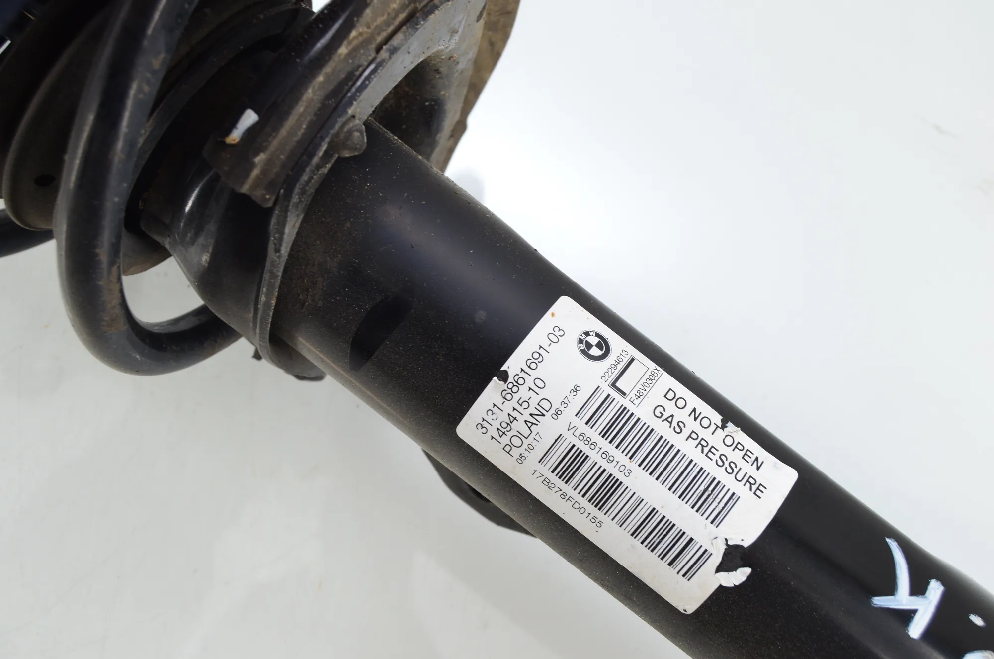 Front Left Shock Absorber – OEM 6861691 · BMW X1 (F48) xDrive 18 d 2017 – 4