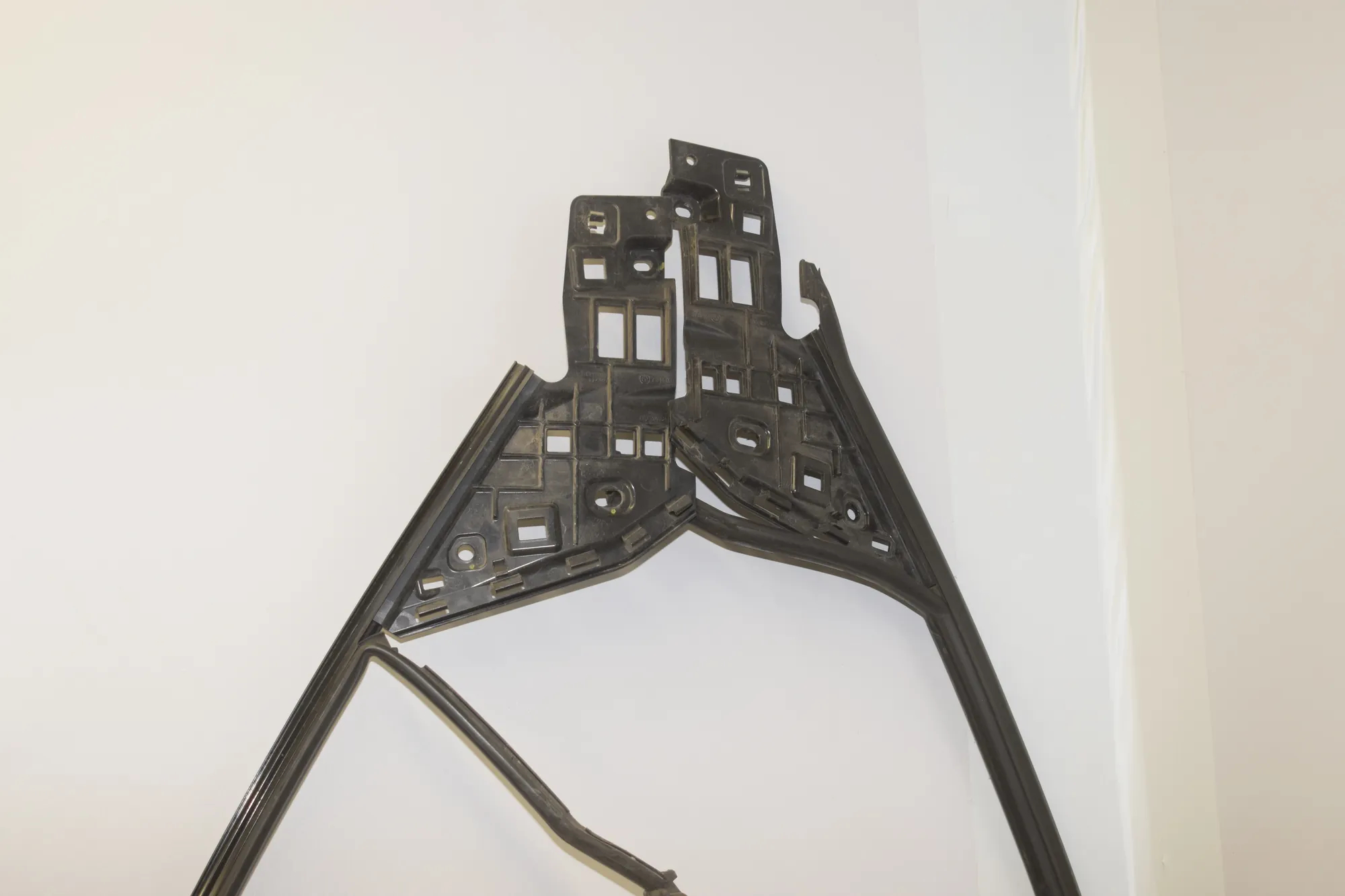 Other Body Parts – OEM 7314020 · BMW i3 (I01) Hybrid 2014 – 3