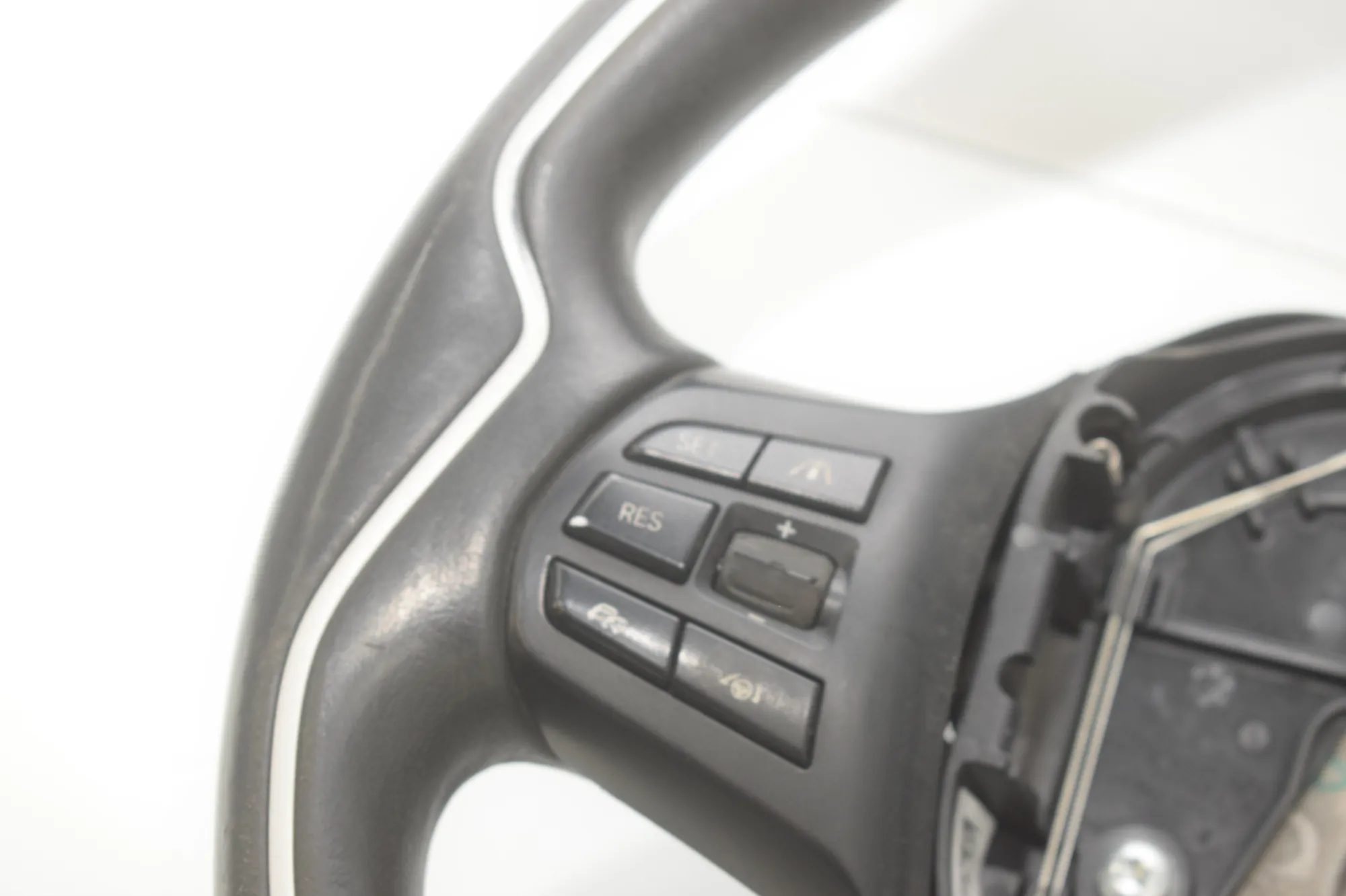 Steering Wheel – OEM 6867725 · BMW i3 (I01) Hybrid 2014 – 3