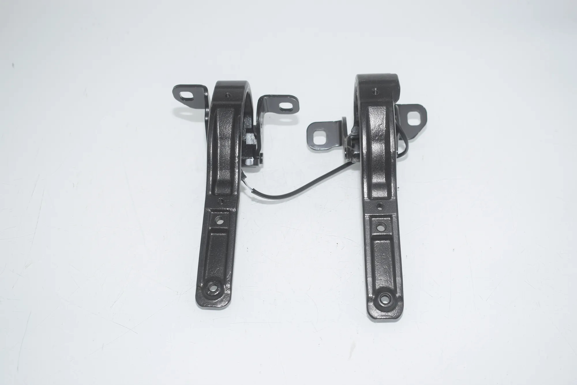 Tailgate Bootlid Hinge Set – OEM 7296773 · BMW i3 (I01) Hybrid 2014