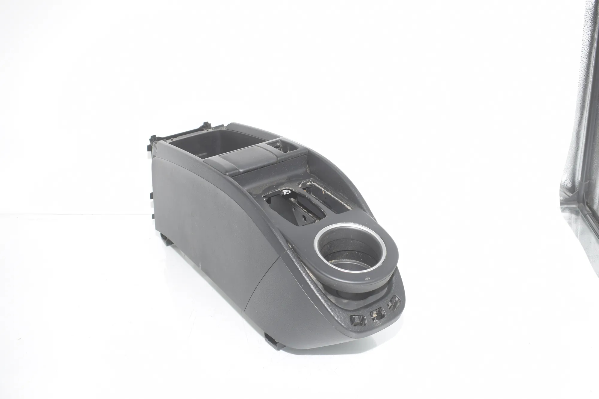 Center Console – OEM 9283166 · BMW i3 (I01) Hybrid 2014 – 2