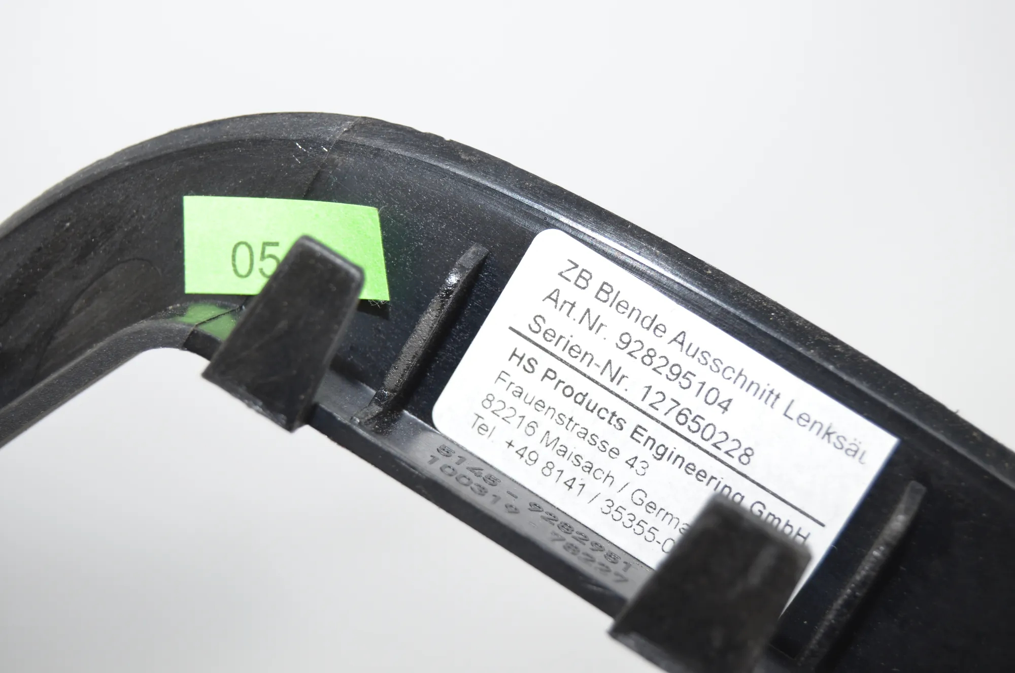 Dashboard Lower Trim – OEM 9303496 · BMW i3 (I01) Hybrid 2014 – 11