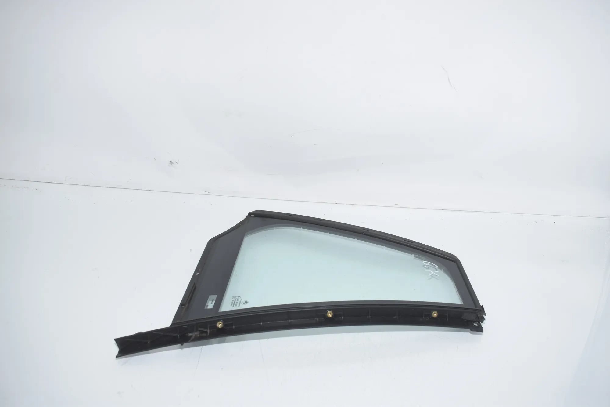 Rear Left Quarter Window – OEM 7311249 · BMW 5 Touring (F11) 530 d xDrive 2012