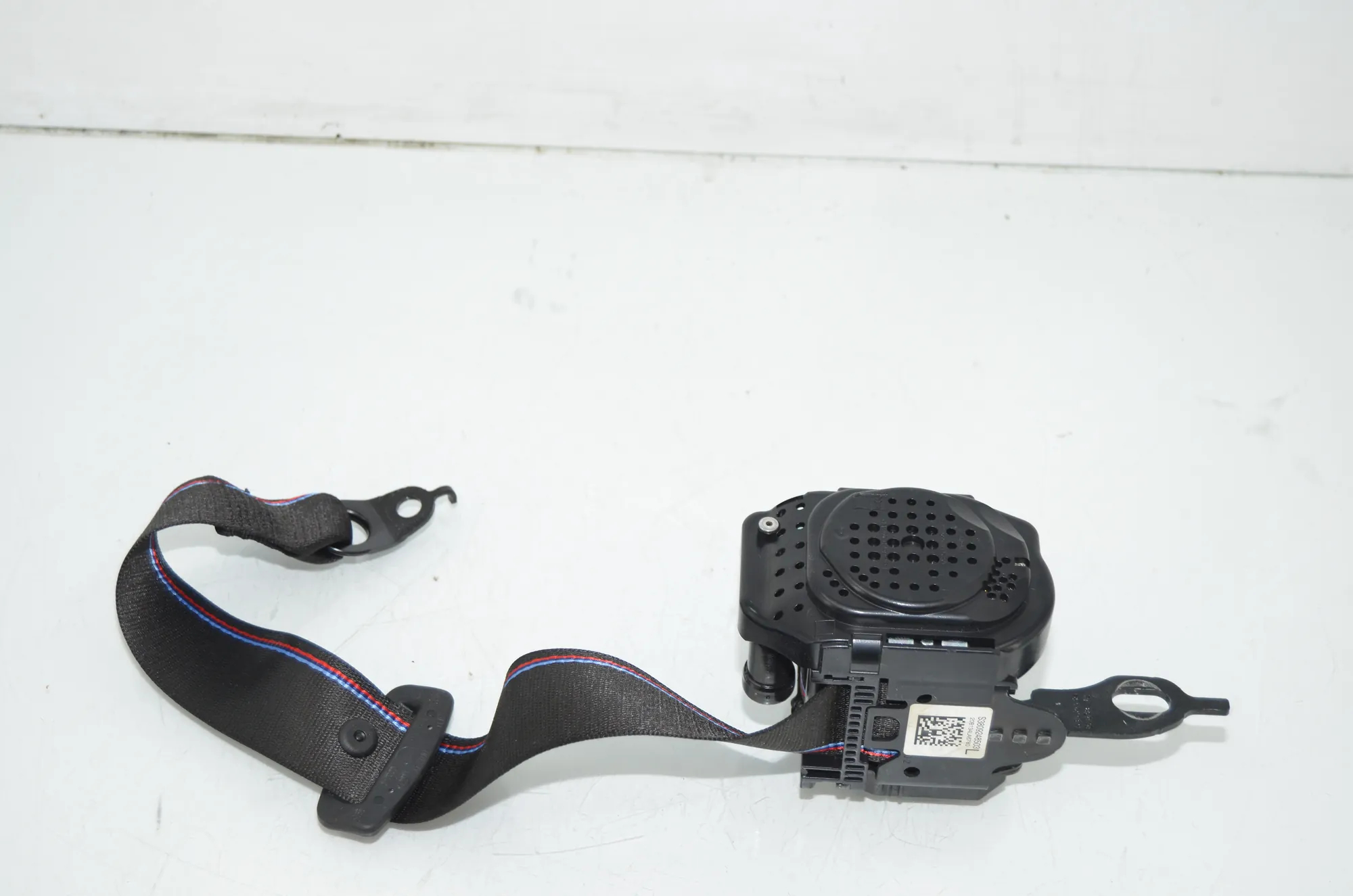 Rear Left Seatbelt – OEM 8092485 · BMW 5 (G30) (2016 - -) M 550 d xDrive 2020 – 3