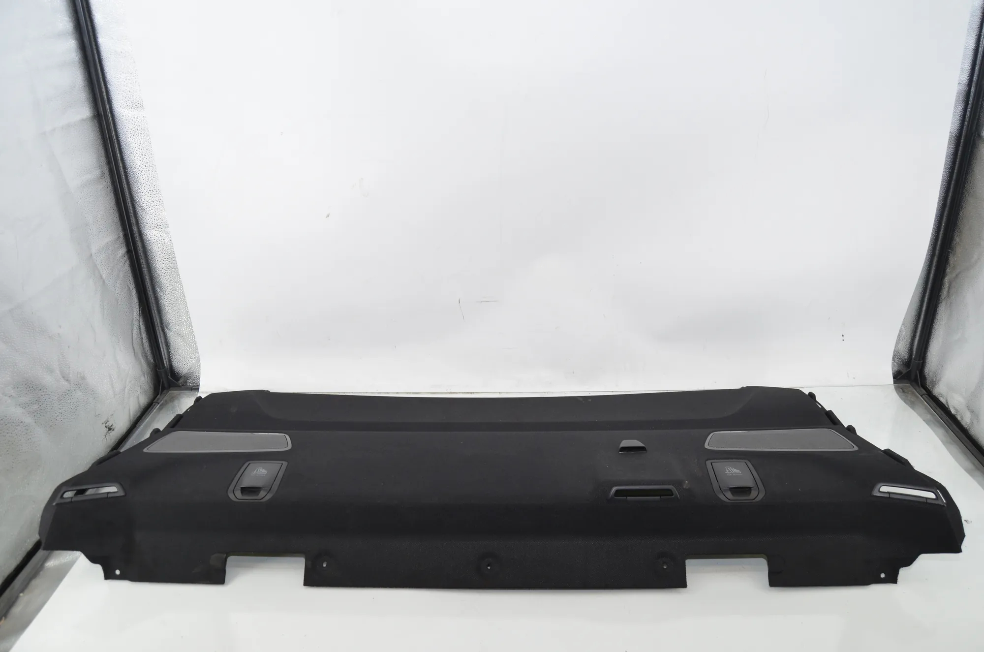 Rear Parcel Shelf – OEM 8065039 · BMW 5 (G30) (2016 - -) M 550 d xDrive 2020