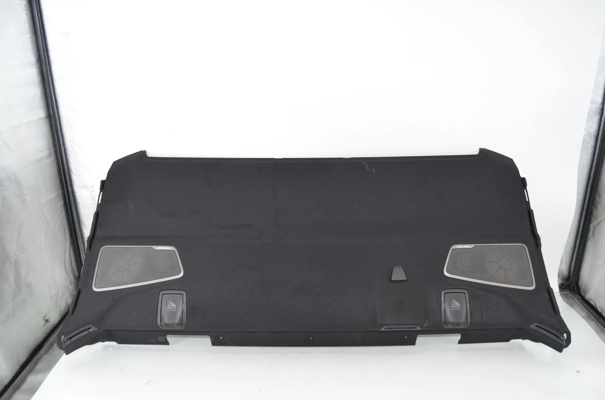 Rear Parcel Shelf – OEM 8065039 · BMW 5 (G30) (2016 - -) M 550 d xDrive 2020 – 2