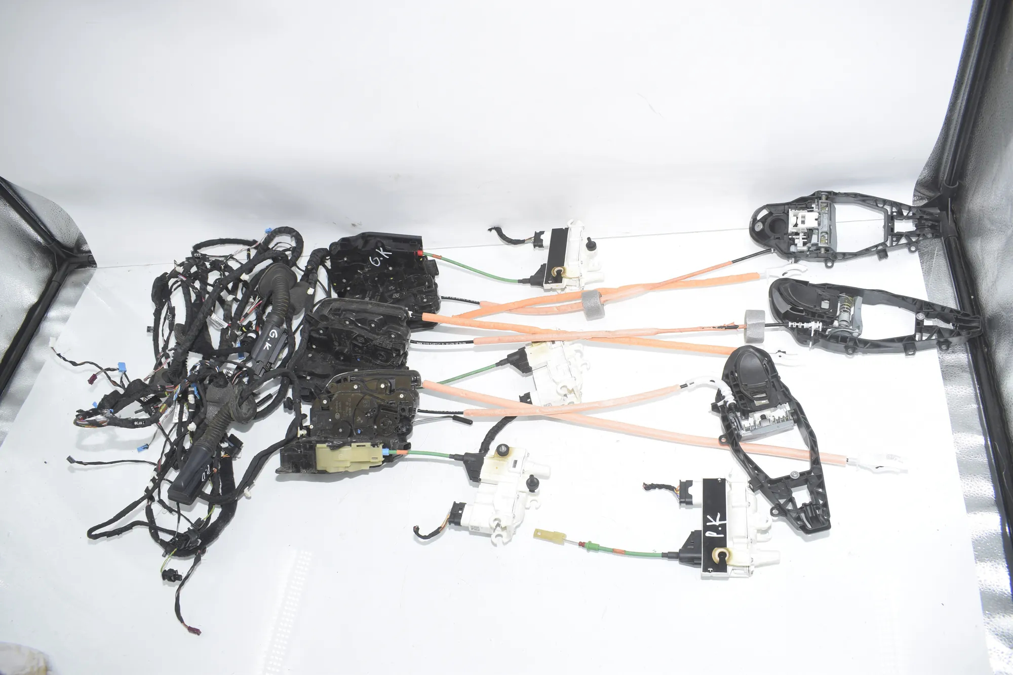 Door Locks Soft Close Kit – OEM 7477702 · BMW 5 (G30) (2016 - -) M 550 d xDrive 2020 – 3