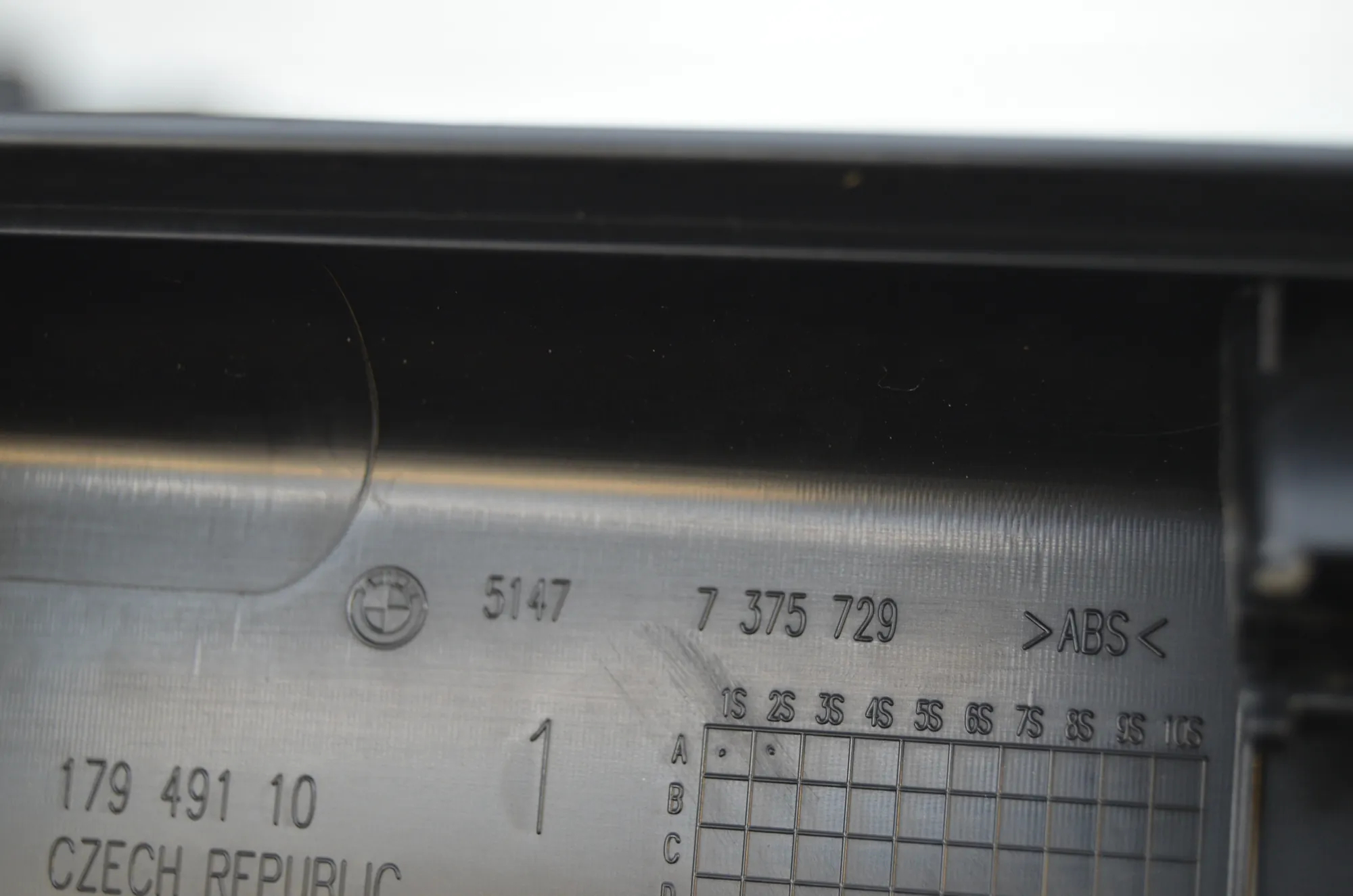 Front Left A Pillar Trim – OEM 7375732 · BMW 5 (G30) (2016 - -) M 550 d xDrive 2020 – 10