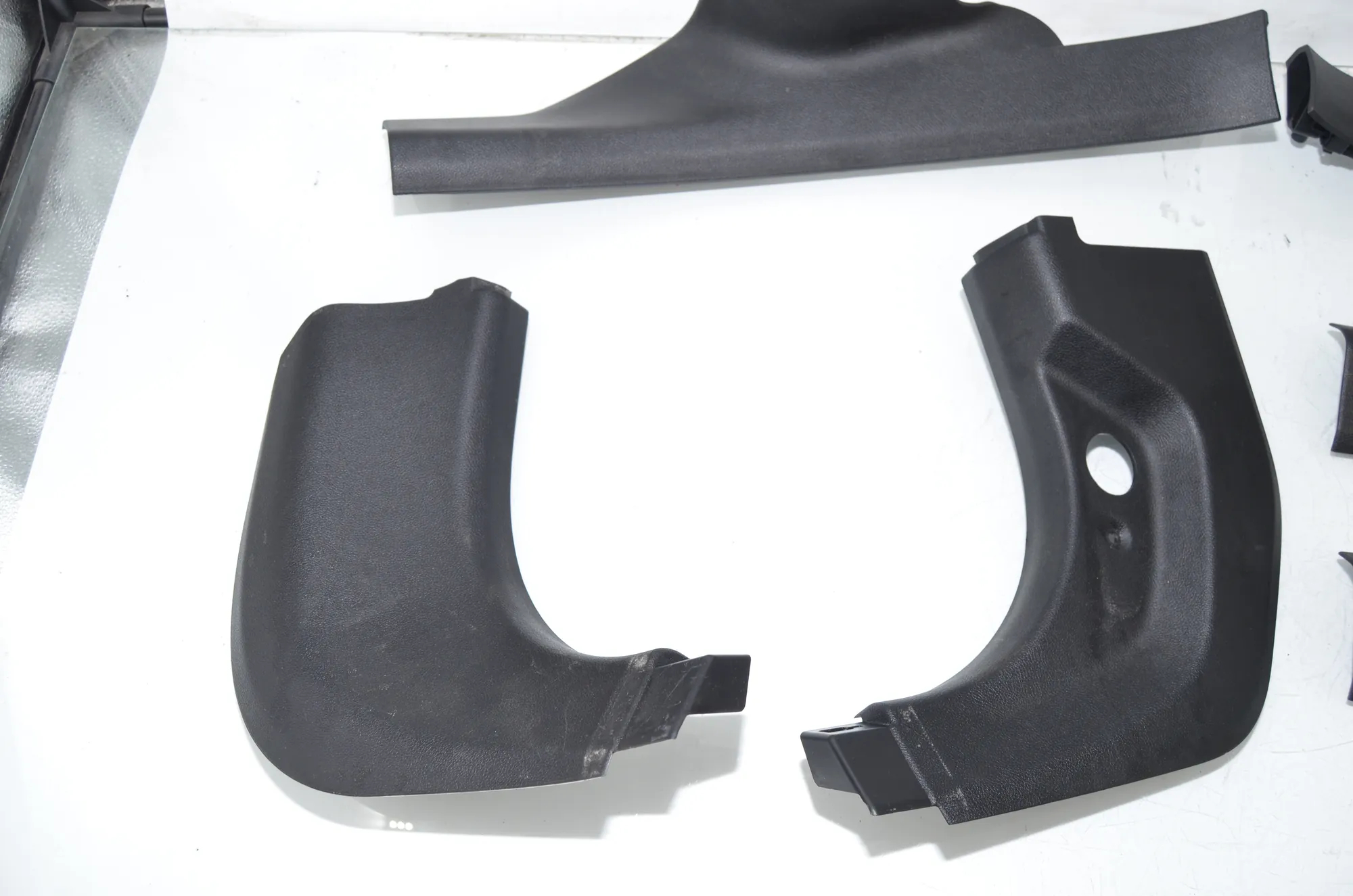 Front Left A Pillar Trim – OEM 7375732 · BMW 5 (G30) (2016 - -) M 550 d xDrive 2020 – 2