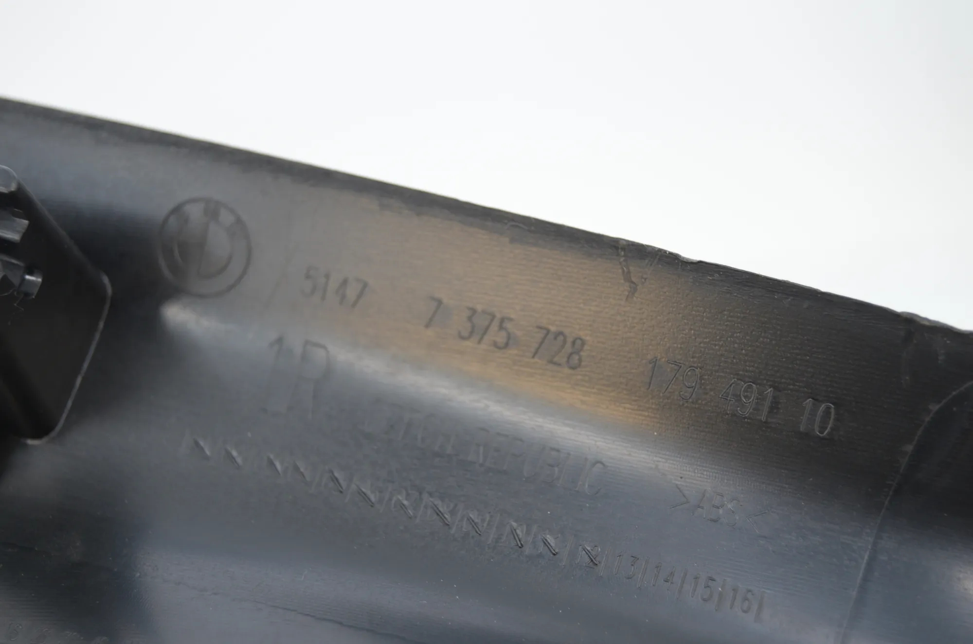 Front Left A Pillar Trim – OEM 7375732 · BMW 5 (G30) (2016 - -) M 550 d xDrive 2020 – 11
