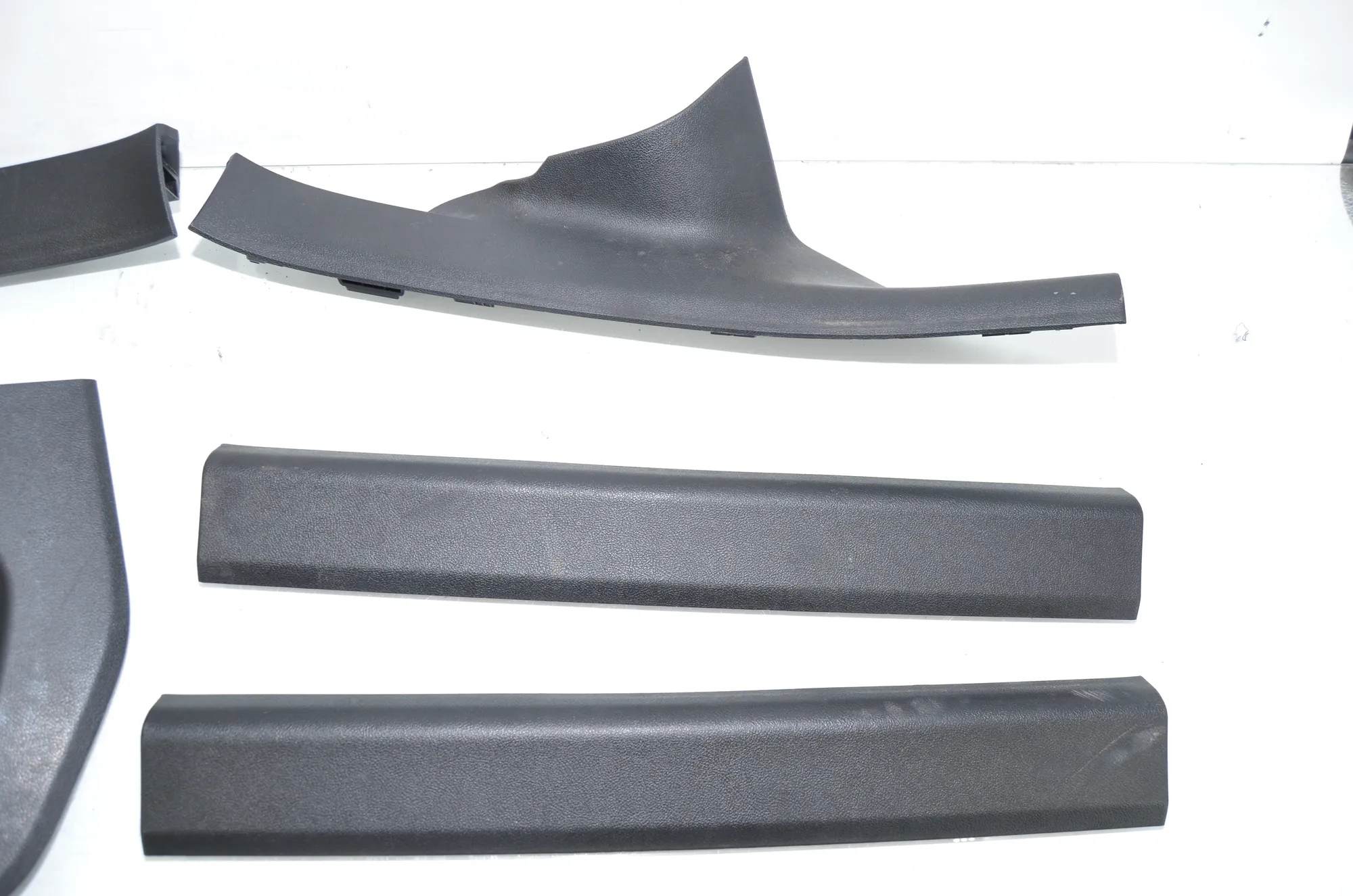 Front Left A Pillar Trim – OEM 7375732 · BMW 5 (G30) (2016 - -) M 550 d xDrive 2020 – 4
