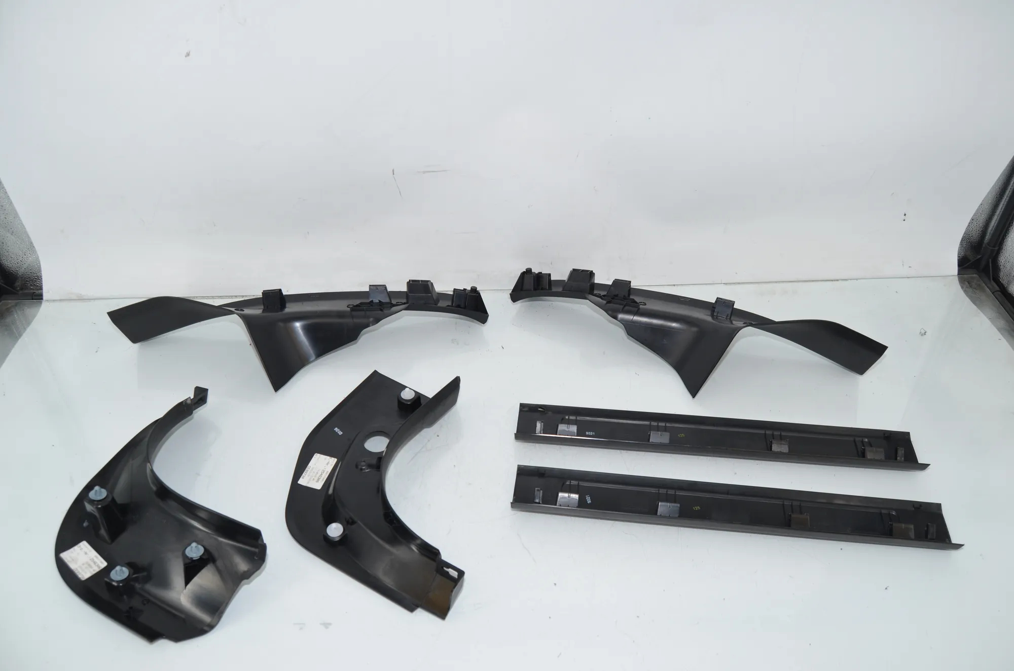 Front Left A Pillar Trim – OEM 7375732 · BMW 5 (G30) (2016 - -) M 550 d xDrive 2020 – 5