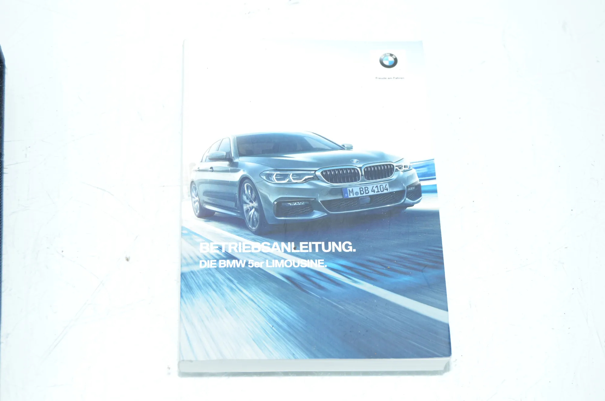 Manual Service Book – OEM 01405A060E9 · BMW 5 (G30) (2016 - -) M 550 d xDrive 2020 – 2