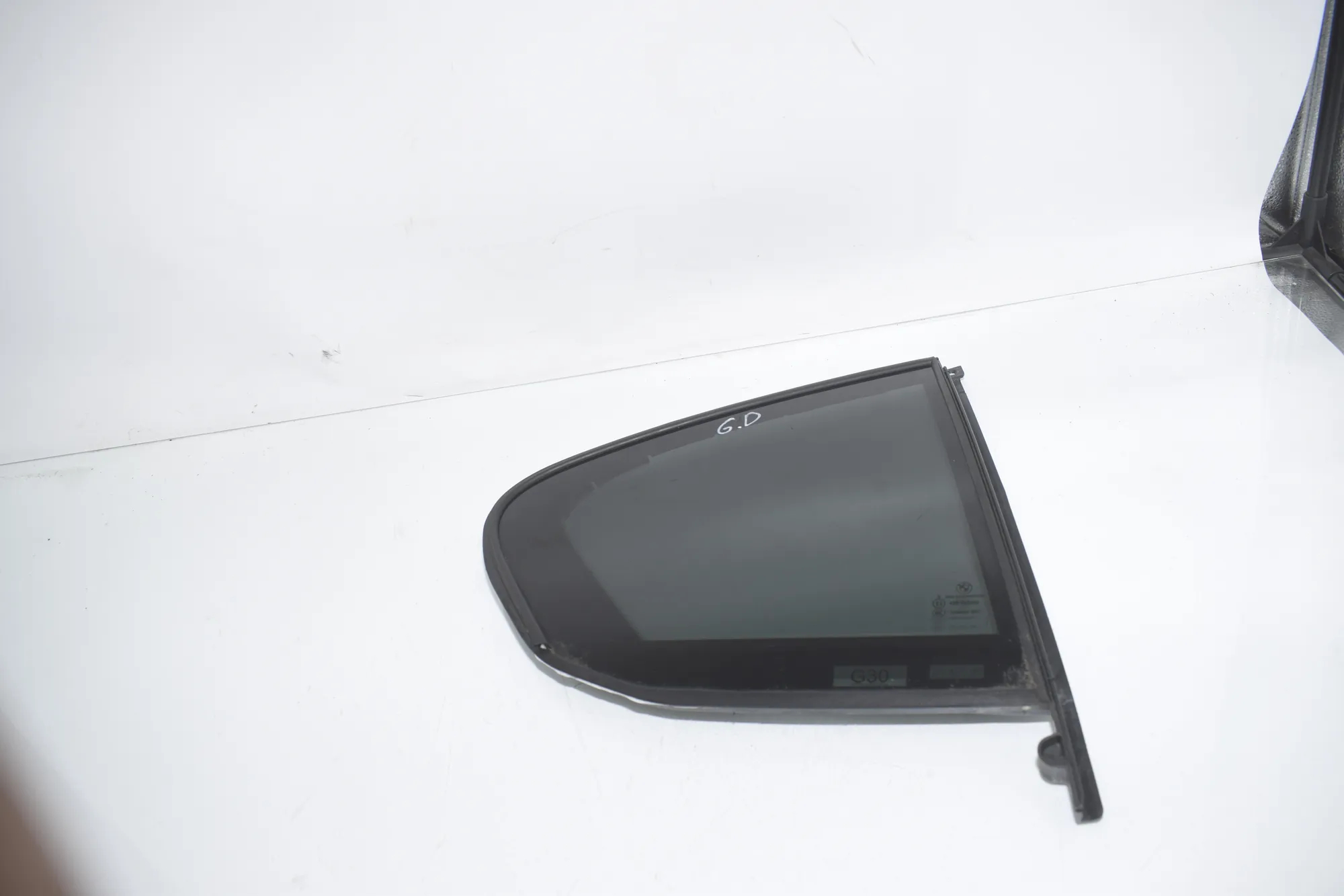 Rear Right Quarter Window – OEM 7387456 · BMW 5 (G30) (2016 - -) M 550 d xDrive 2020 – 2
