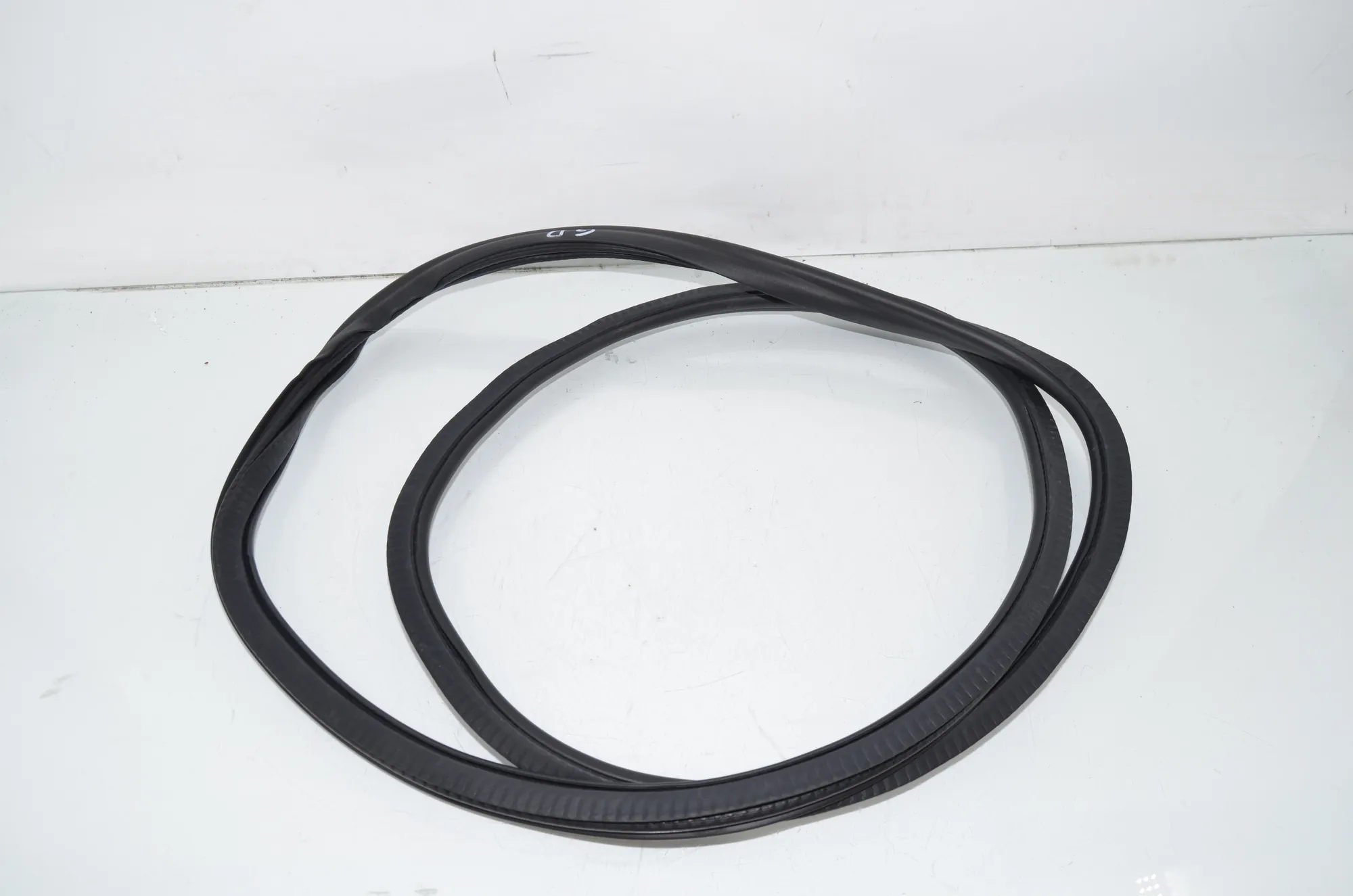 Rear Right Door Seal Rubber – OEM 7468732 · BMW 5 (G30) (2016 - -) M 550 d xDrive 2020 – 2