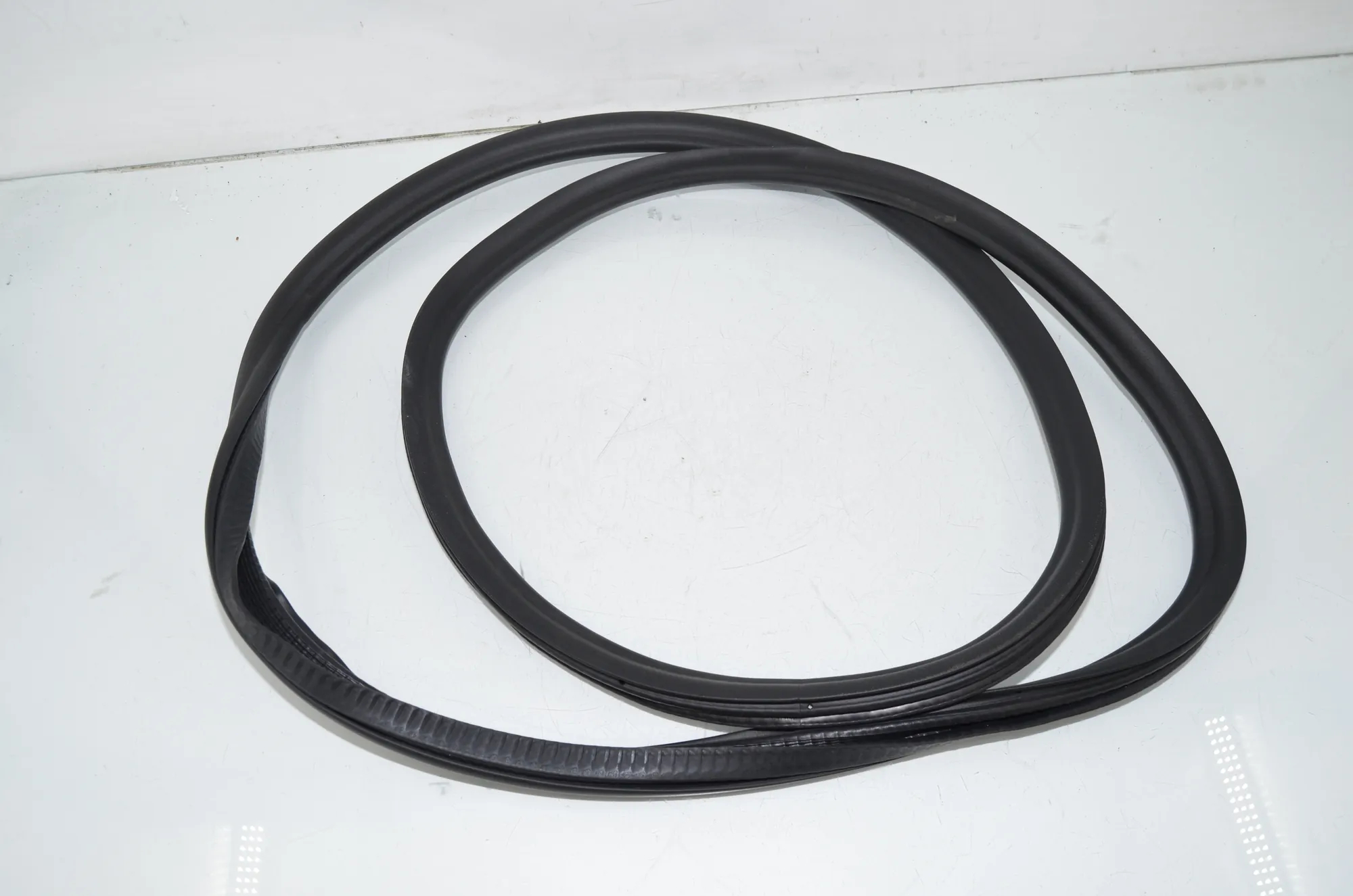 Rear Right Door Seal Rubber – OEM 7468732 · BMW 5 (G30) (2016 - -) M 550 d xDrive 2020 – 3