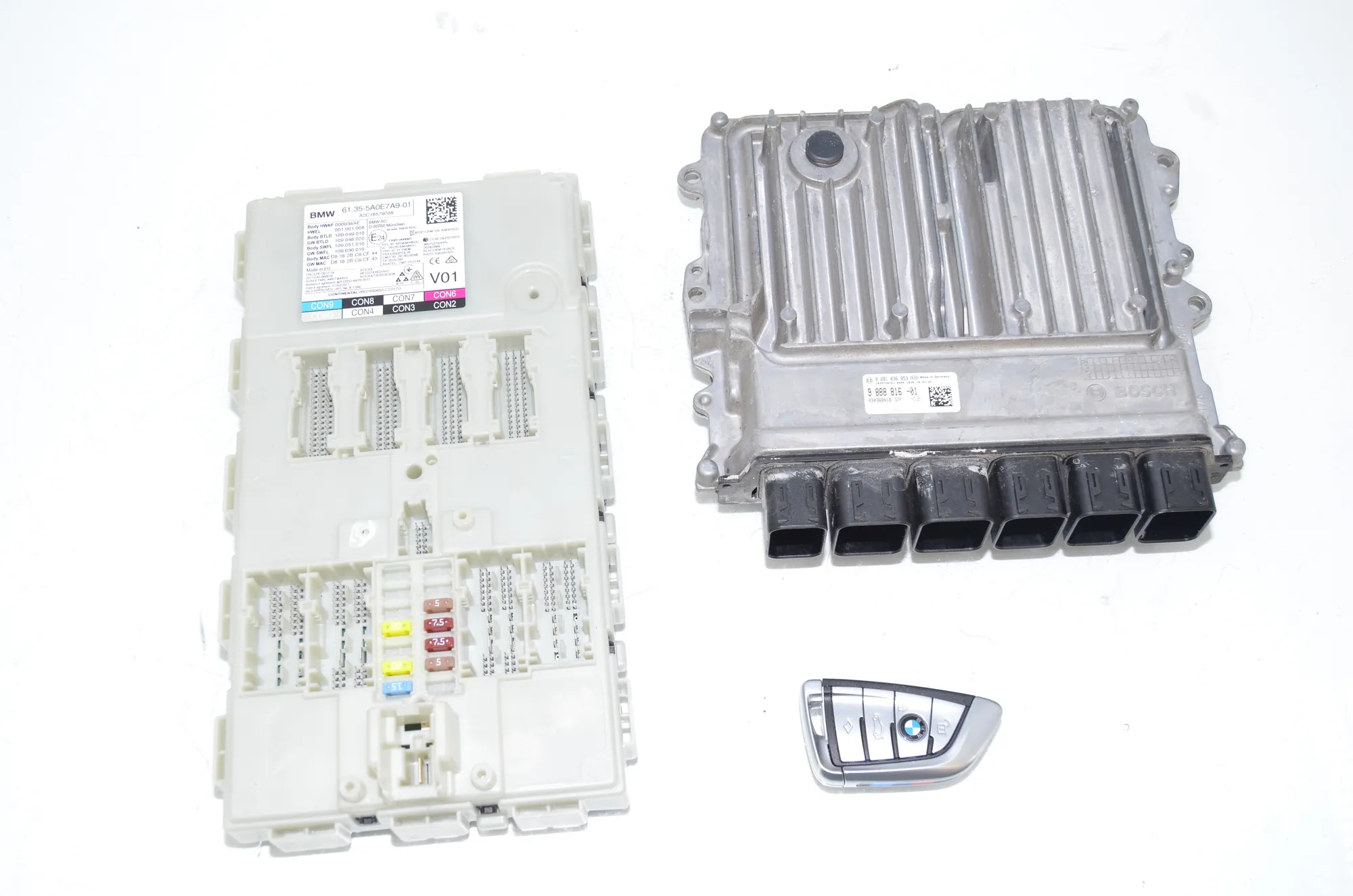 Engine Ignition ECU Set – OEM 9888816 · BMW 5 (G30) (2016 - -) M 550 d xDrive 2020