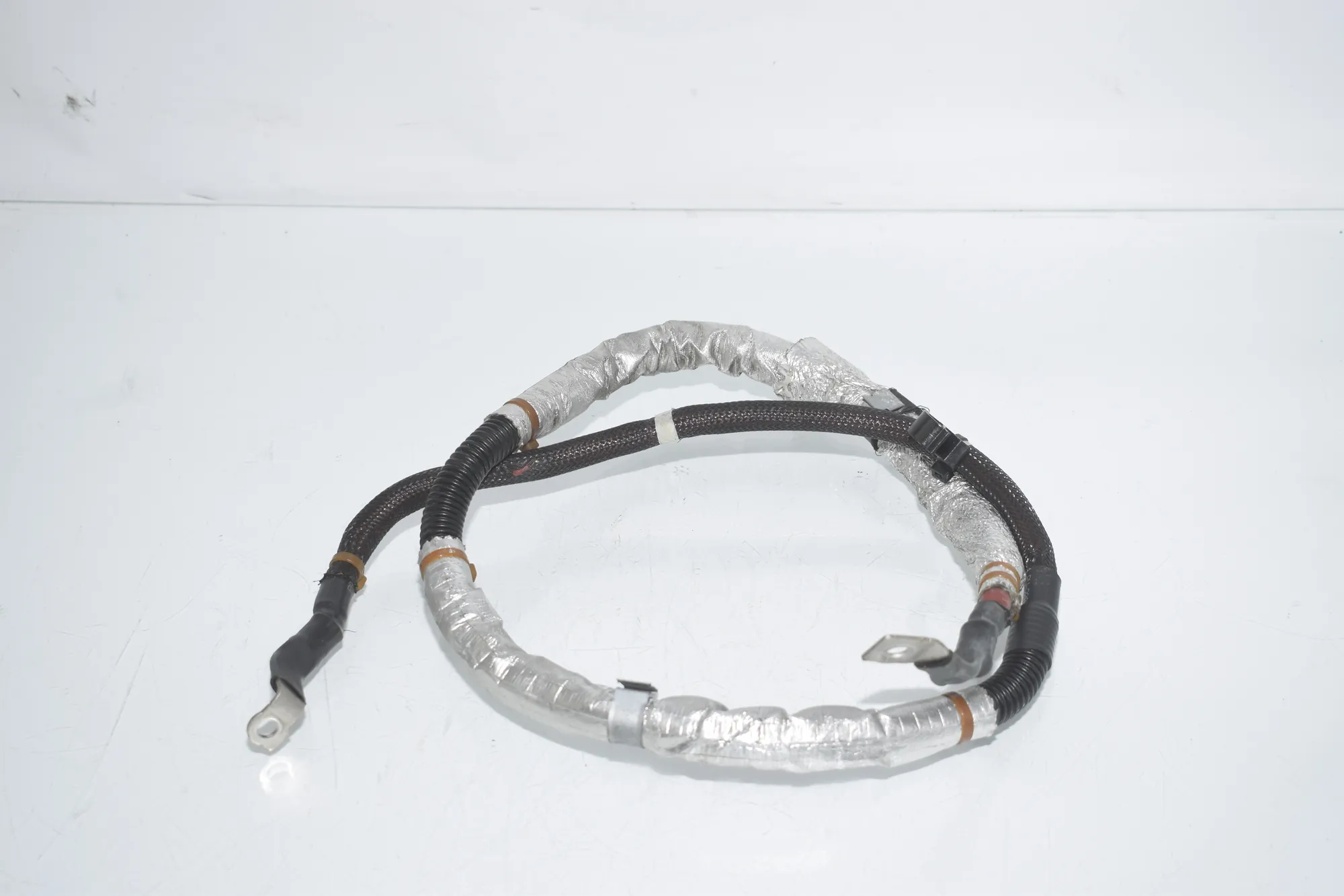 Positive Battery Cable – OEM 8592447 · BMW 5 (G30) (2016 - -) M 550 d xDrive 2020