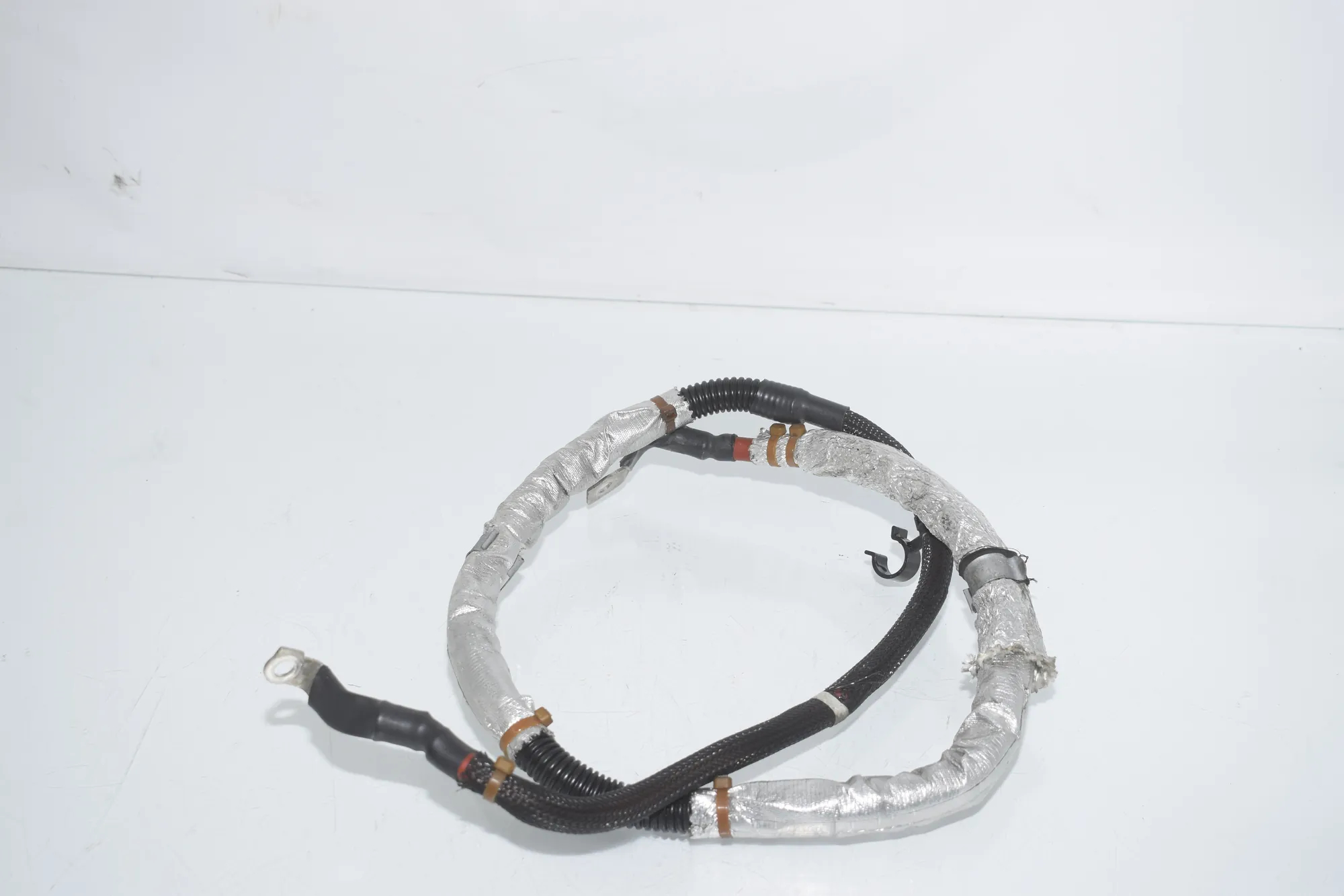 Positive Battery Cable – OEM 8592447 · BMW 5 (G30) (2016 - -) M 550 d xDrive 2020 – 2