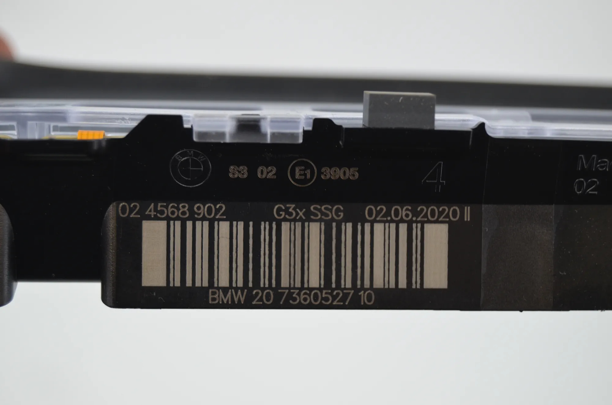 Rear Third Brake Stop Light – OEM 7360527 · BMW 5 (G30) (2016 - -) M 550 d xDrive 2020 – 4
