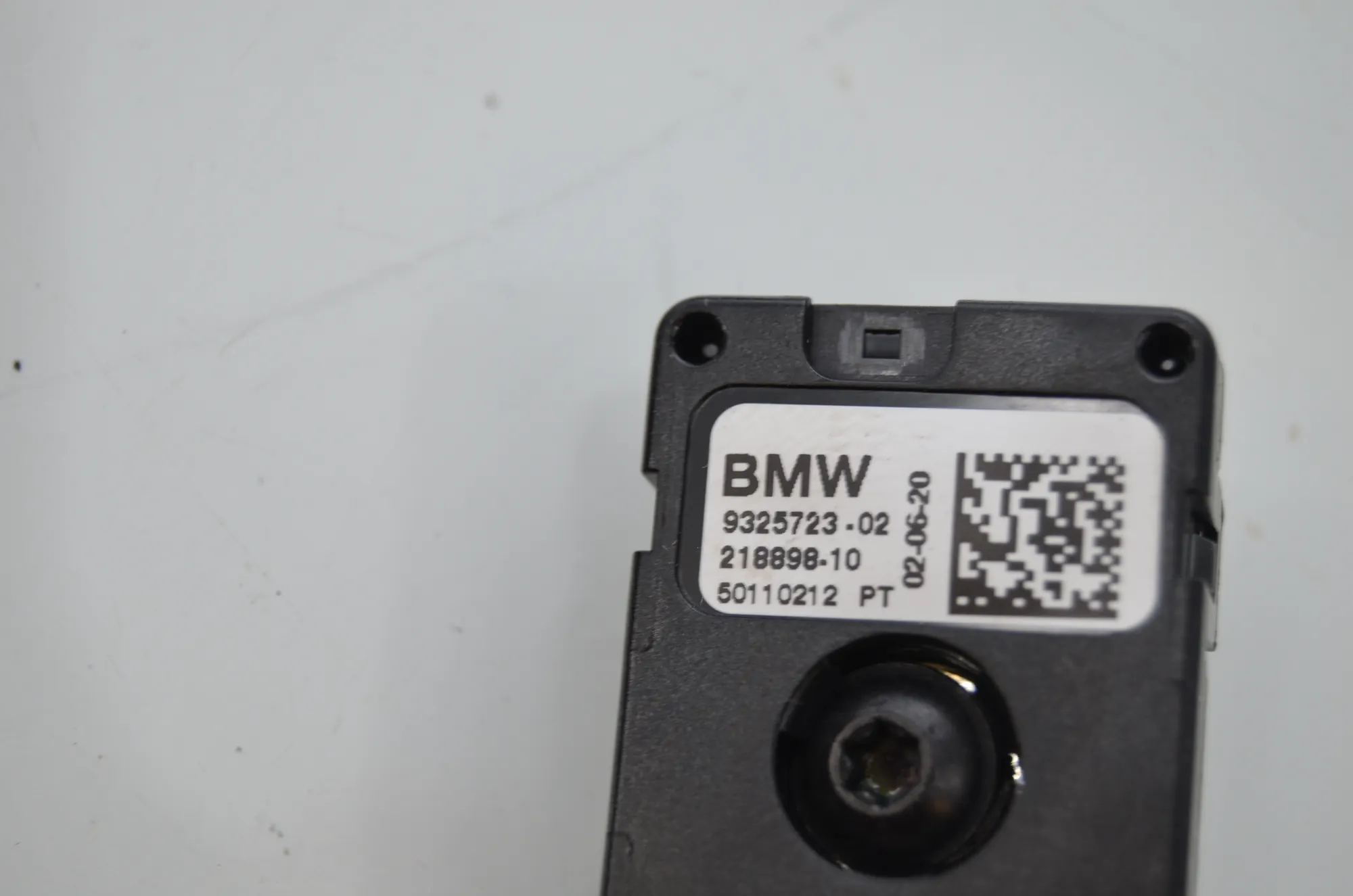 Antenna Amplifier – OEM 8735981 · BMW 5 (G30) (2016 - -) M 550 d xDrive 2020 – 6