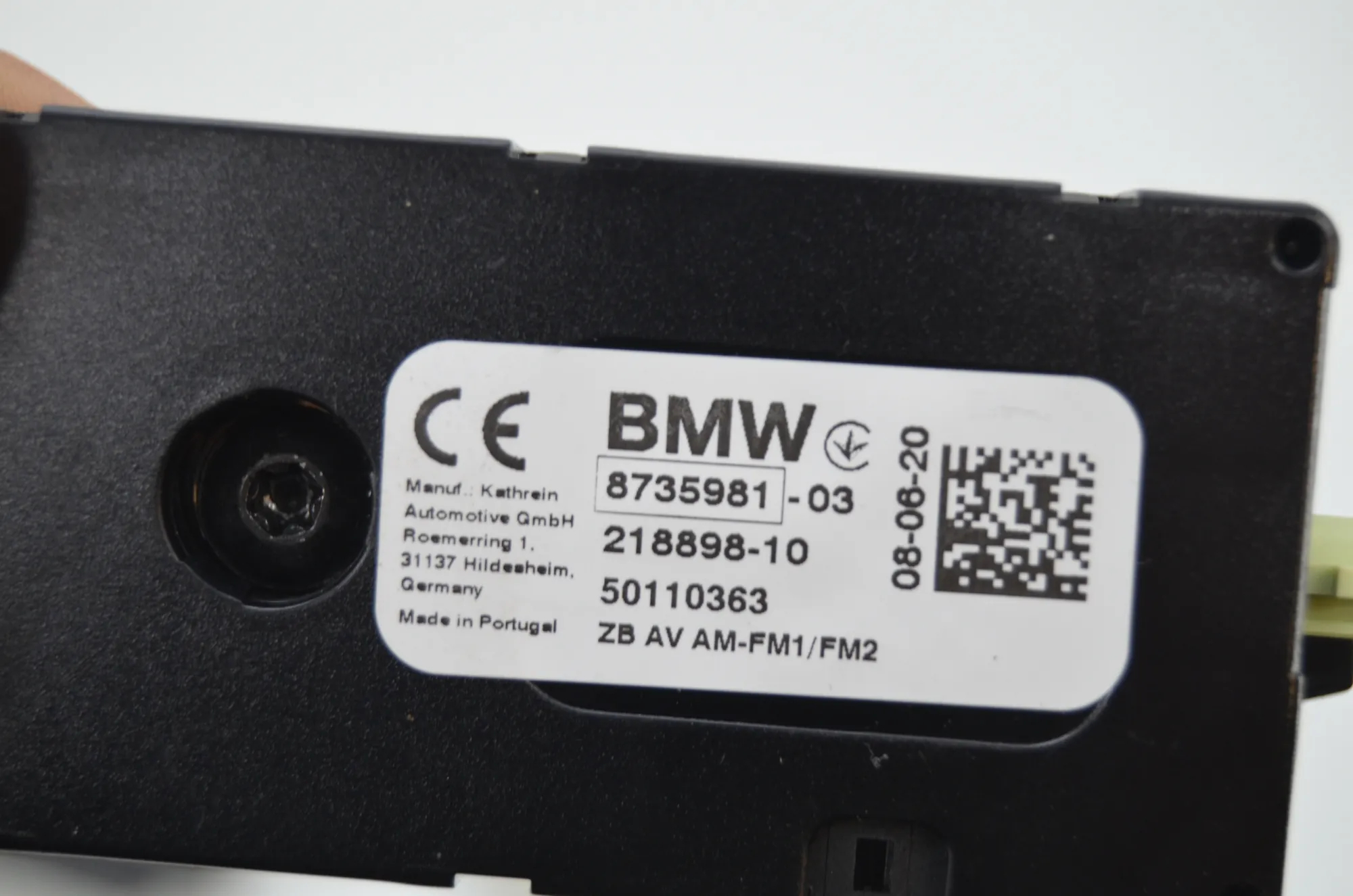 Antenna Amplifier – OEM 8735981 · BMW 5 (G30) (2016 - -) M 550 d xDrive 2020 – 5