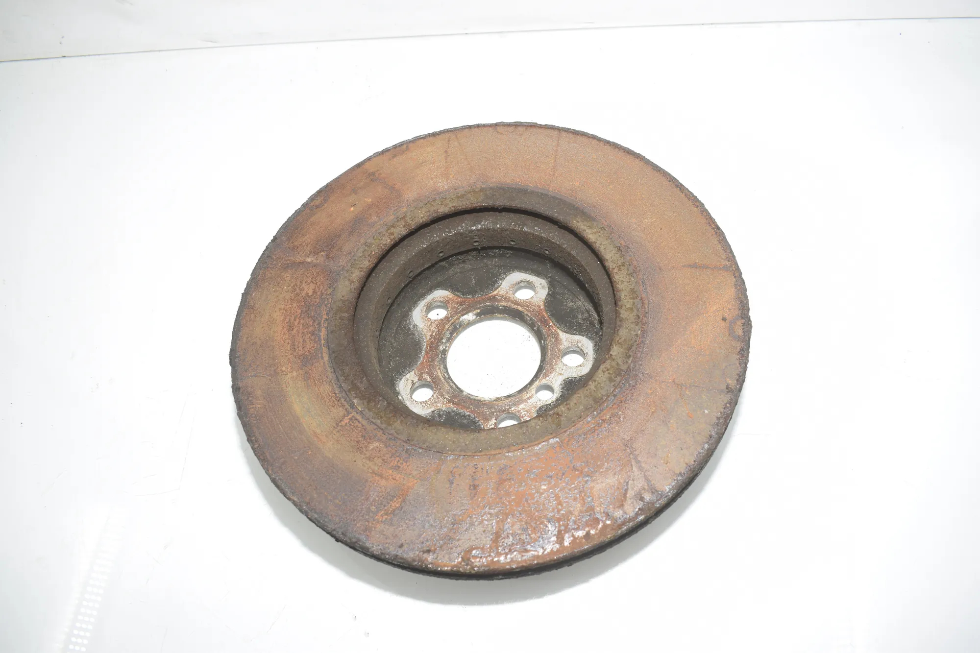 Front Left Brake Disc – OEM 6860907 · BMW 5 Touring (G31) (2017 - -) 520 d 2019 – 5