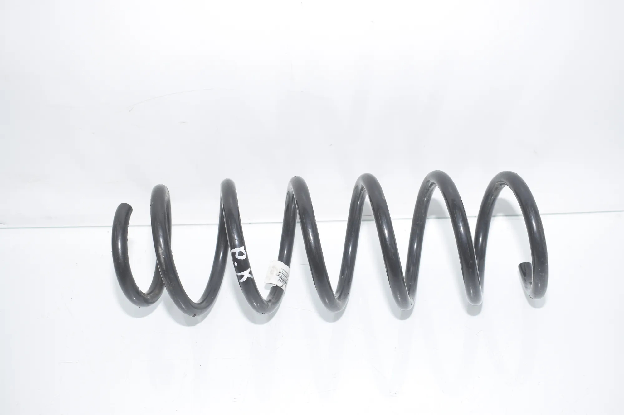 Front Left Coil Spring – OEM 6882393 · BMW 5 Touring (G31) (2017 - -) 520 d 2019 – 3