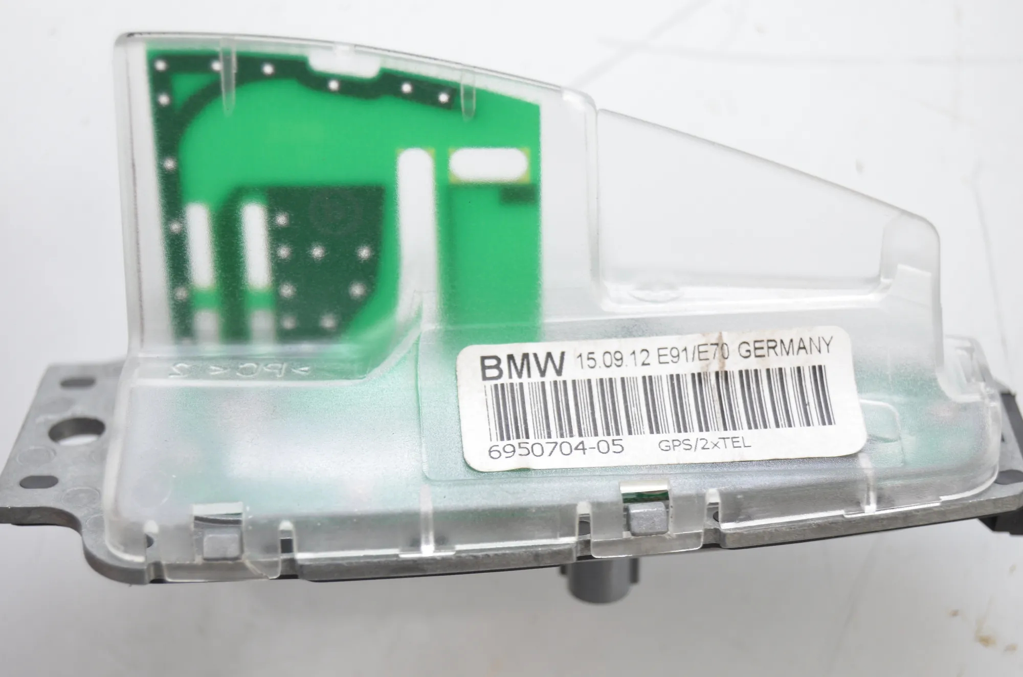 Antenna – OEM 6950704 · BMW 5 Touring (F11) 530 d xDrive 2012 – 5