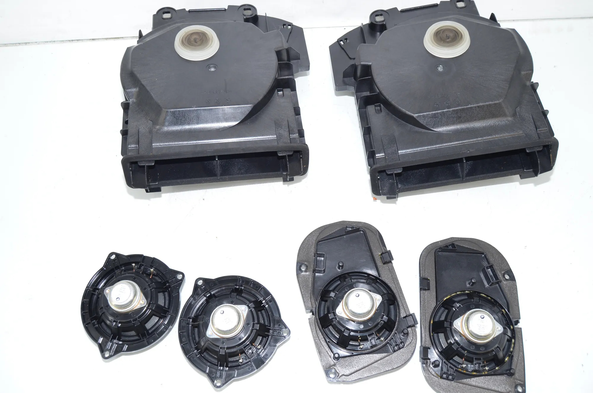 Sound Audio System Set – OEM 9195200 · BMW 5 Touring (F11) 530 d xDrive 2012 – 6