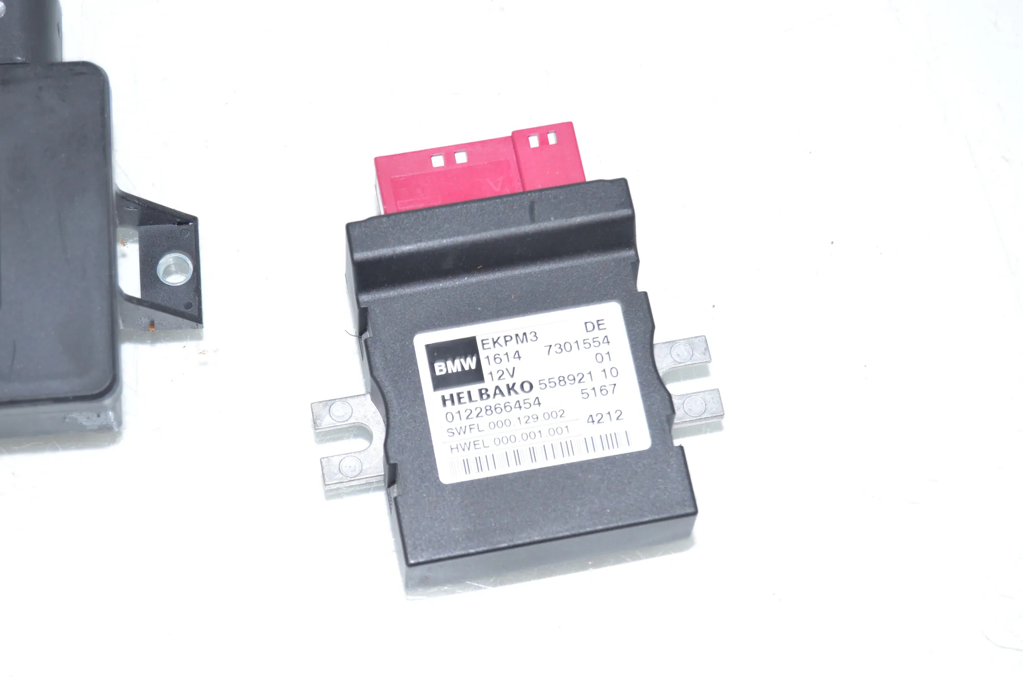 Other Control Units – OEM 6857943 · BMW 5 Touring (F11) 530 d xDrive 2012 – 3