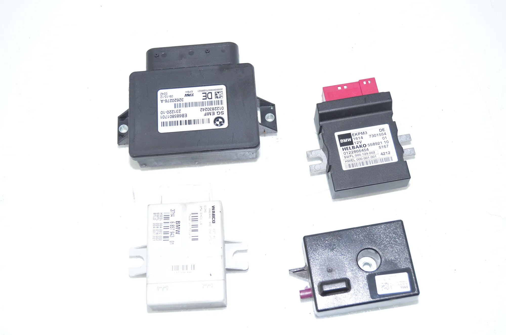 Other Control Units – OEM 6857943 · BMW 5 Touring (F11) 530 d xDrive 2012