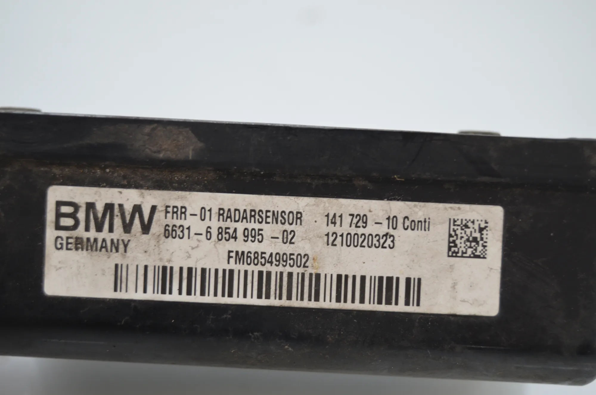 Distance Radar Sensor – OEM 6854995 · BMW 5 Touring (F11) 530 d xDrive 2012 – 7