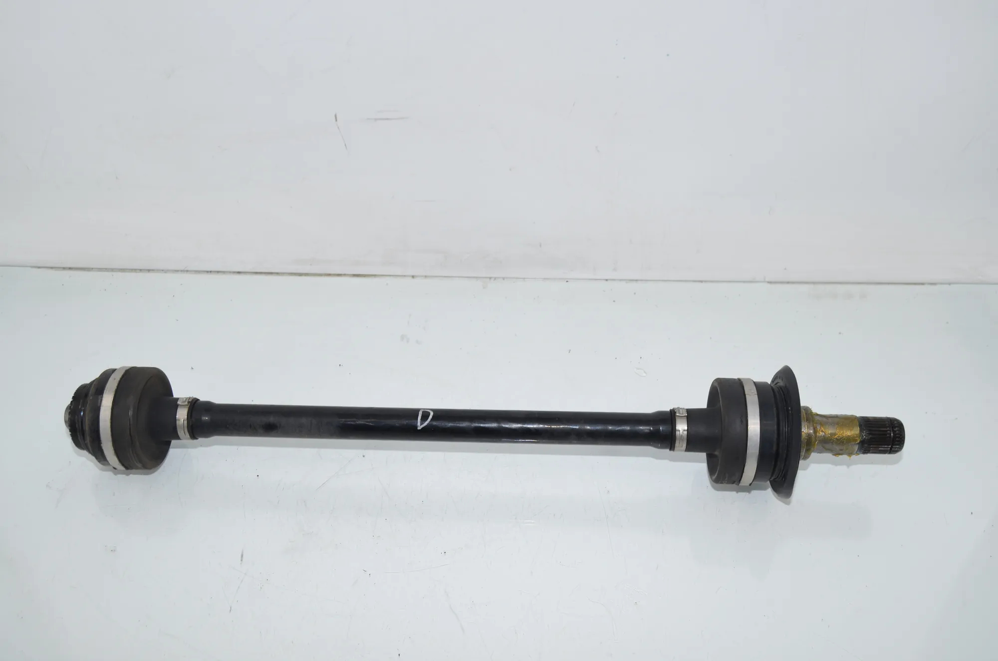 Rear Right Driveshaft – OEM 8664658 · BMW 5 (G30) (2016 - -) M 550 d xDrive 2020