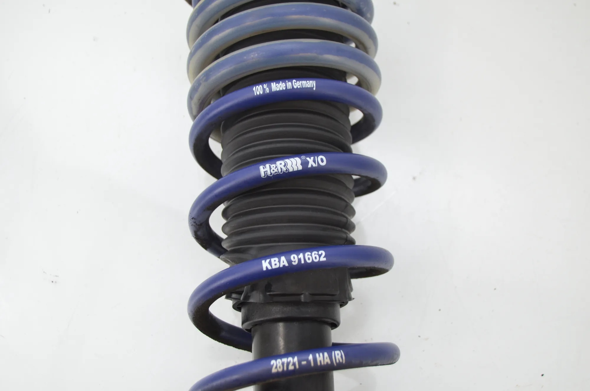 Rear Left Shock Absorber – OEM 6875620 · BMW 5 (G30) (2016 - -) M 550 d xDrive 2020 – 4