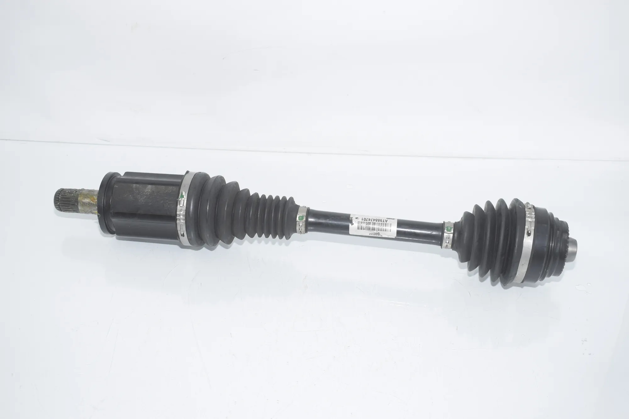 Front Left Driveshaft – OEM 9884747 · BMW 5 (G30) (2016 - -) M 550 d xDrive 2020