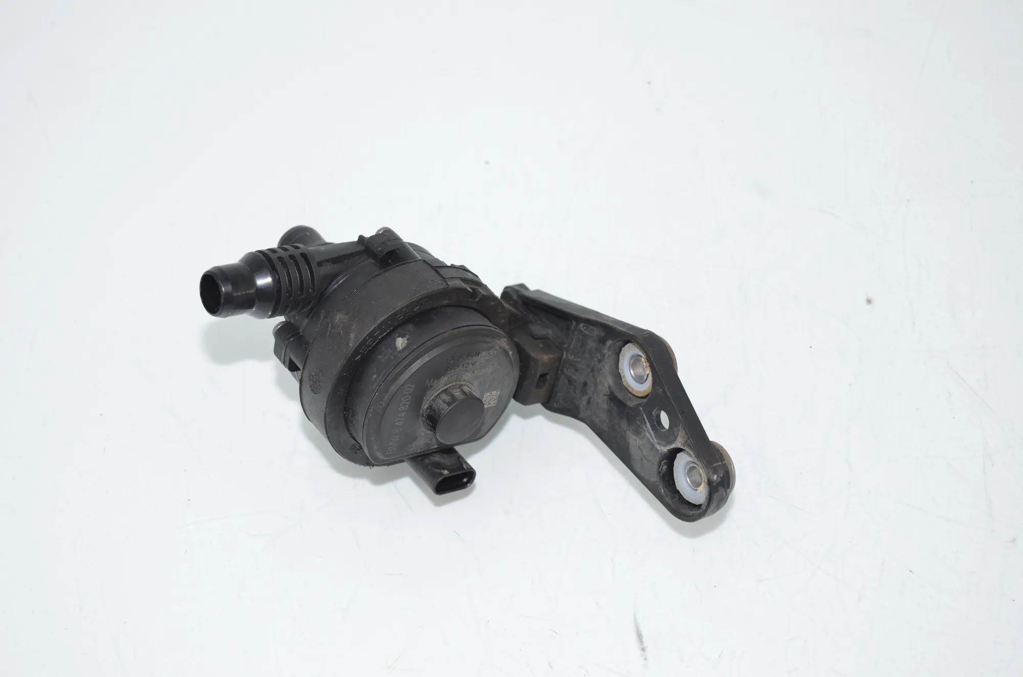 Auxiliary Water Pump – OEM 8474820 · BMW 3 Touring (G21) (2019 - -) 320 d Mild-Hybrid 2024