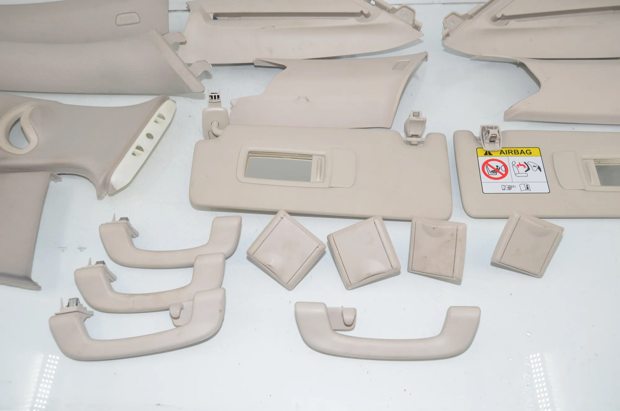 Interior Side Pillars Trim Kit – OEM 51436997479 · BMW 3 Touring (G21) (2019 - -) 320 d Mild-Hybrid 2024 – 4