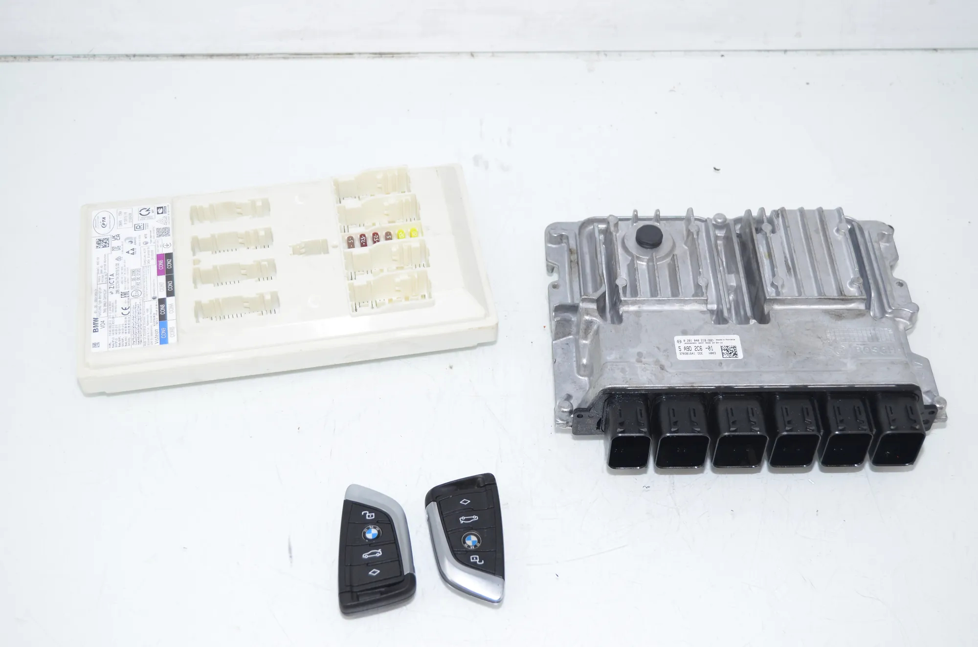 Engine Ignition ECU Set – OEM 5A9D2C6 · BMW 3 Touring (G21) (2019 - -) 320 d Mild-Hybrid 2024
