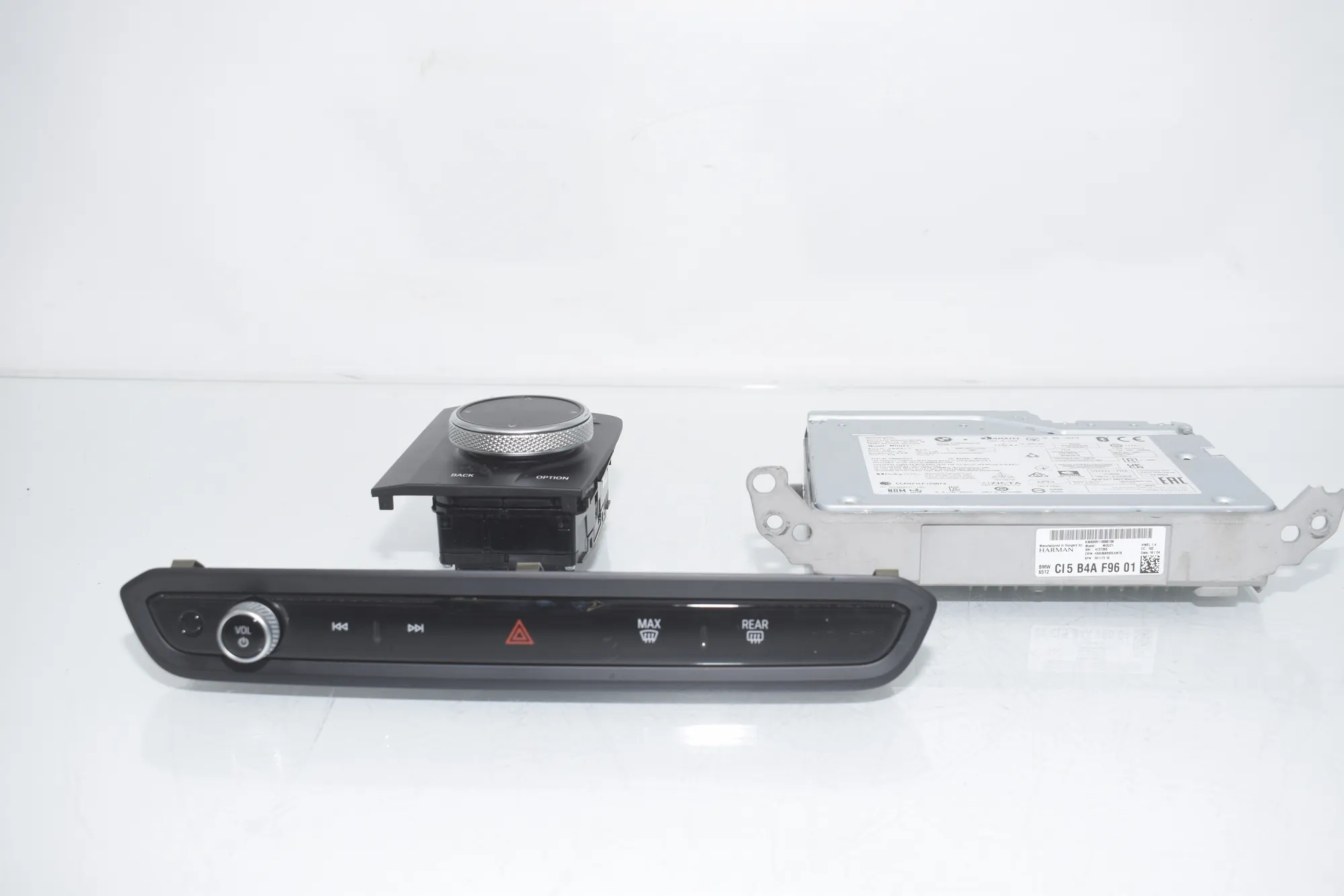 Navigation Control Unit – OEM 5A371C4 · BMW 3 Touring (G21) (2019 - -) 320 d Mild-Hybrid 2024 – 4