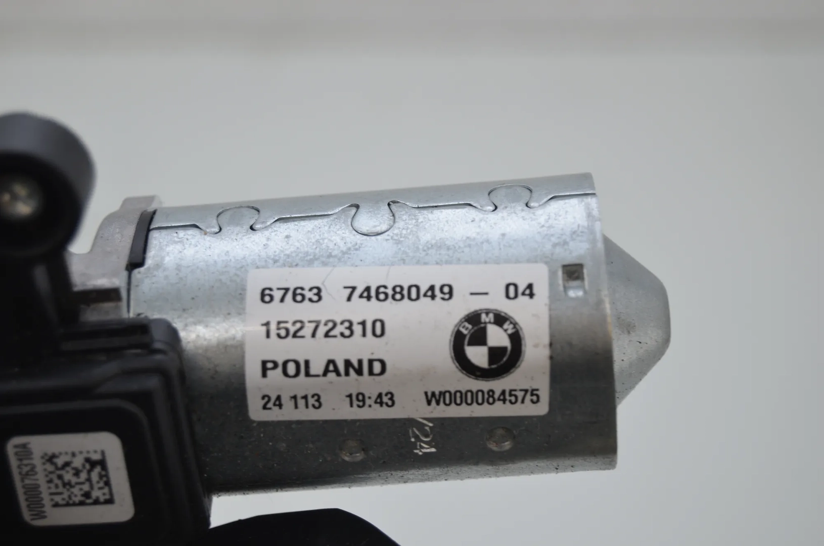 Tailgate Window Wiper Motor – OEM 7468049 · BMW 3 Touring (G21) (2019 - -) 320 d Mild-Hybrid 2024 – 4