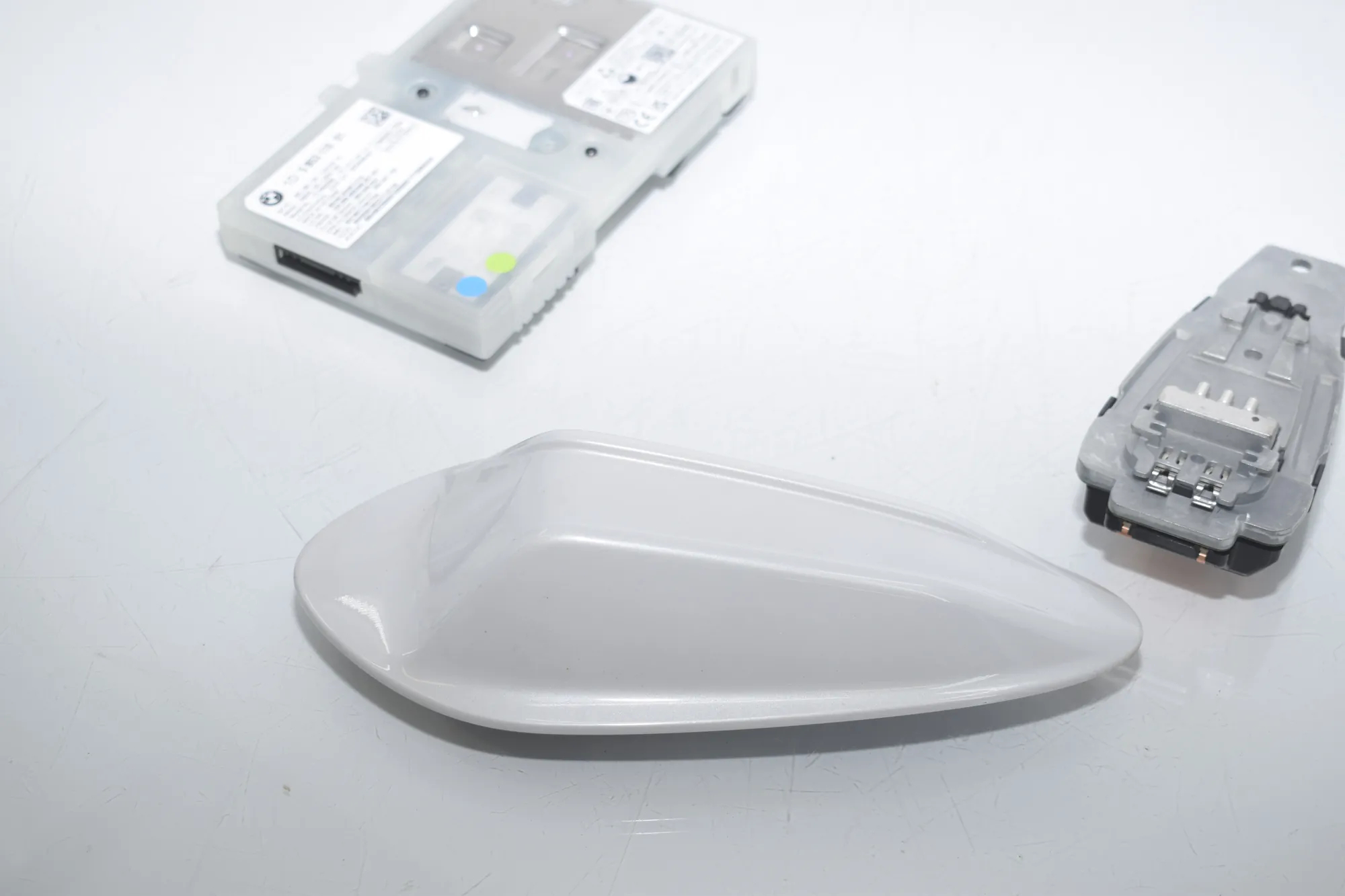 Antenna Trim – OEM 5B53110 · BMW 3 Touring (G21) (2019 - -) 320 d Mild-Hybrid 2024 – 4